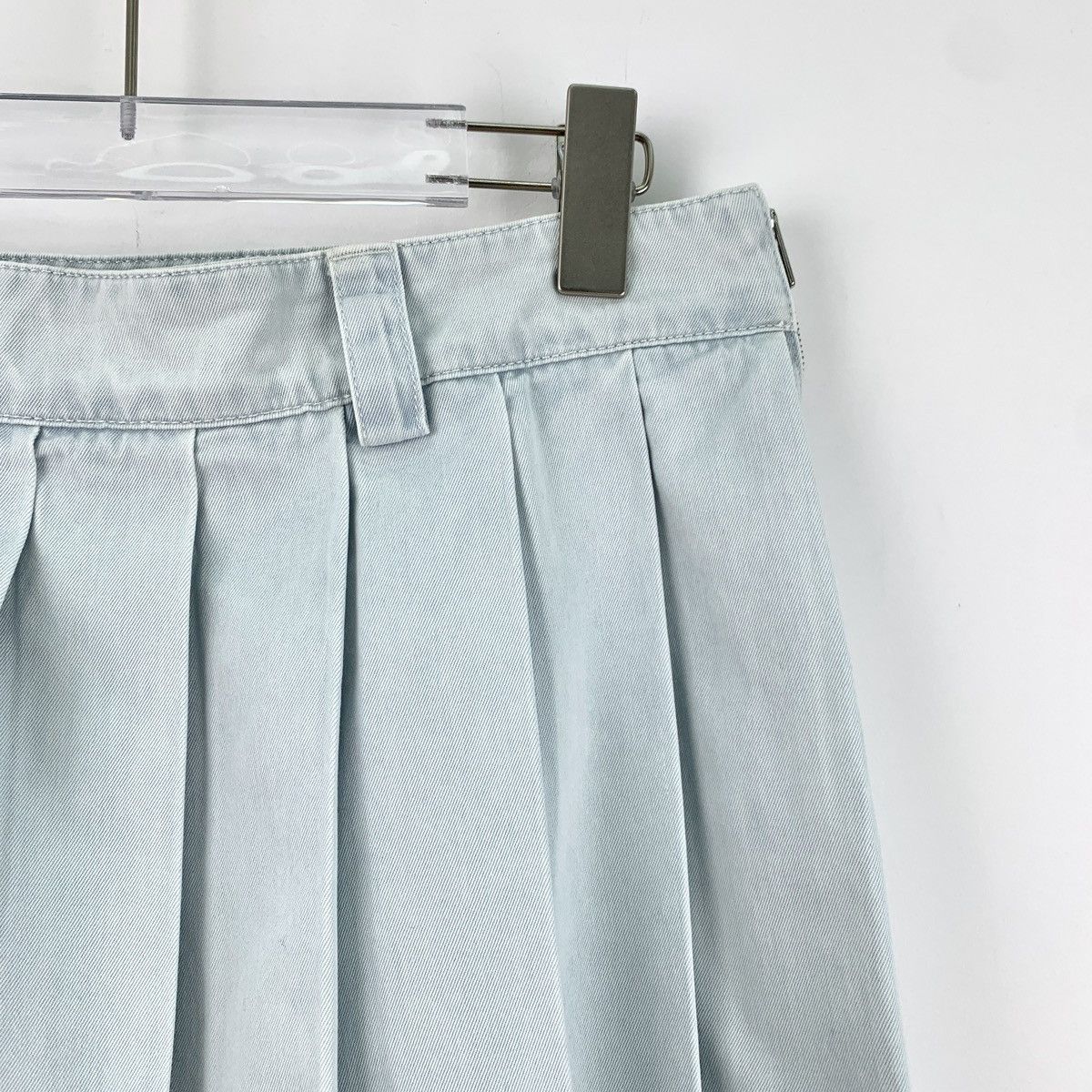 Miu Miu MiuMiu 2022 Pale Blue Cotton Casual Pleated Mini Skirt K26WX Size 26" / US 2 / IT 38 - 3 Thumbnail