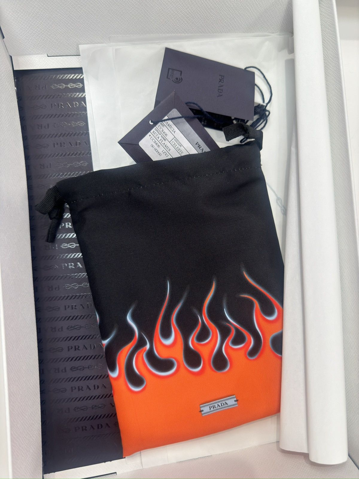 Prada Prada double match box silk shirt white W/ blue flames Size US S / EU 44-46 / 1 - 19 Thumbnail