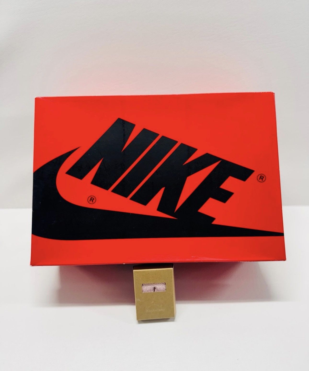 Jordan Brand Air Jordan 1 Retro Hi OG Washed Pink Size US 11 / IT 41 - 8 Thumbnail