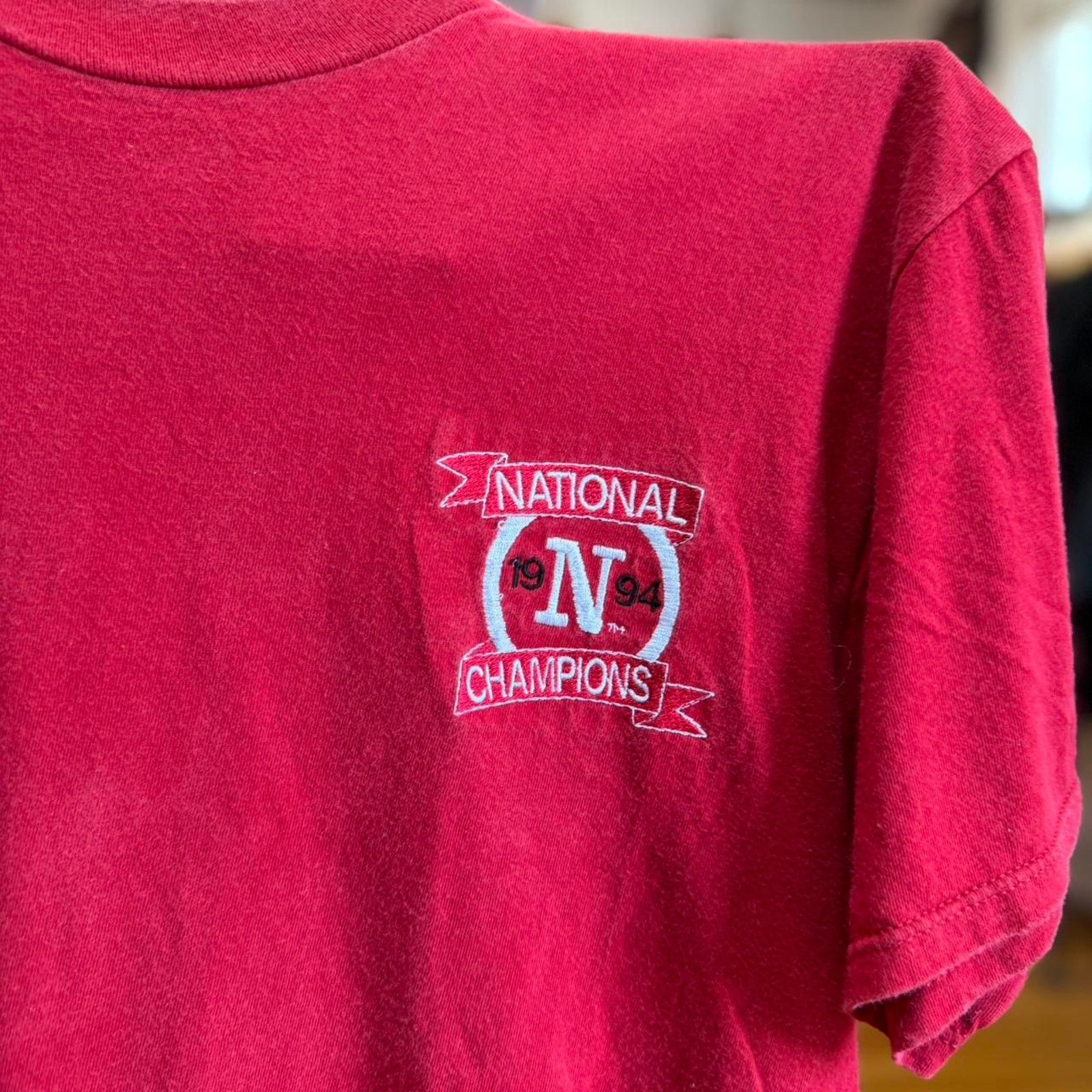 Vintage Vintage 90s Nebraska Huskers Embroidered T-Shirt Size US L / EU 52-54 / 3 - 3 Thumbnail
