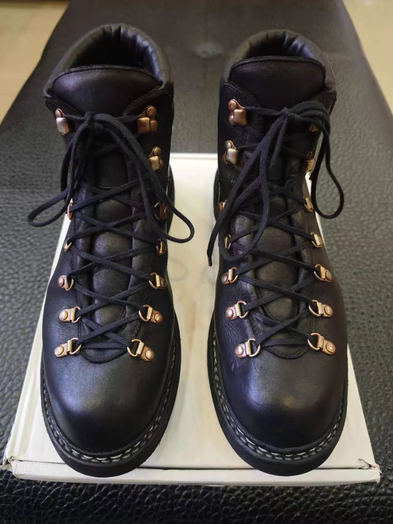 Guidi GUIDI 19M Hiking Goodyear Calfskin 44.5 99New Size US 11.5 / EU 44-45 - 1 Thumbnail