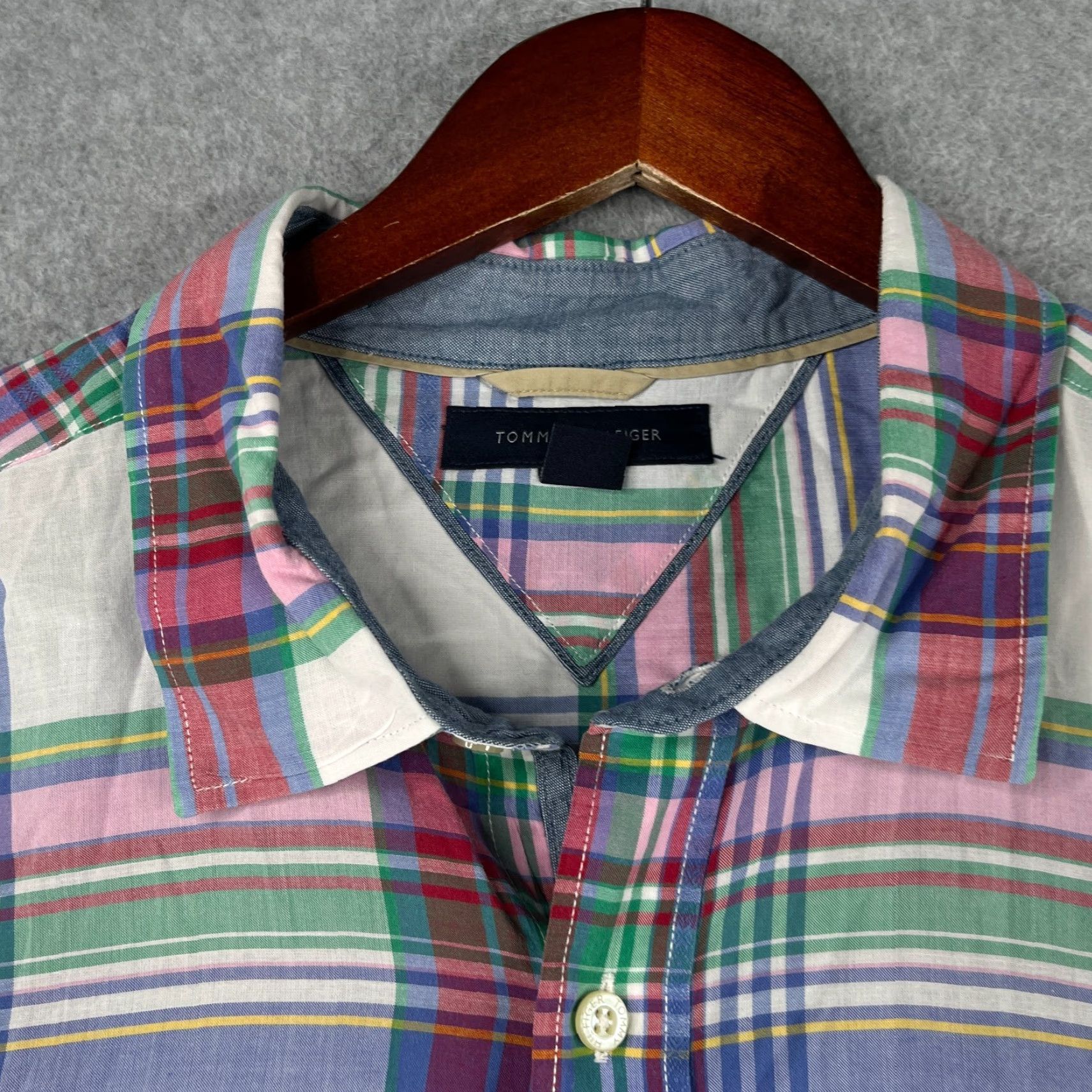 Tommy Hilfiger Tommy Hilfiger Shirt Button-Up Short Sleeve Mens 2XL White Colorful Plaid Pocket Size US XXL / EU 58 / 5 - 5 Thumbnail