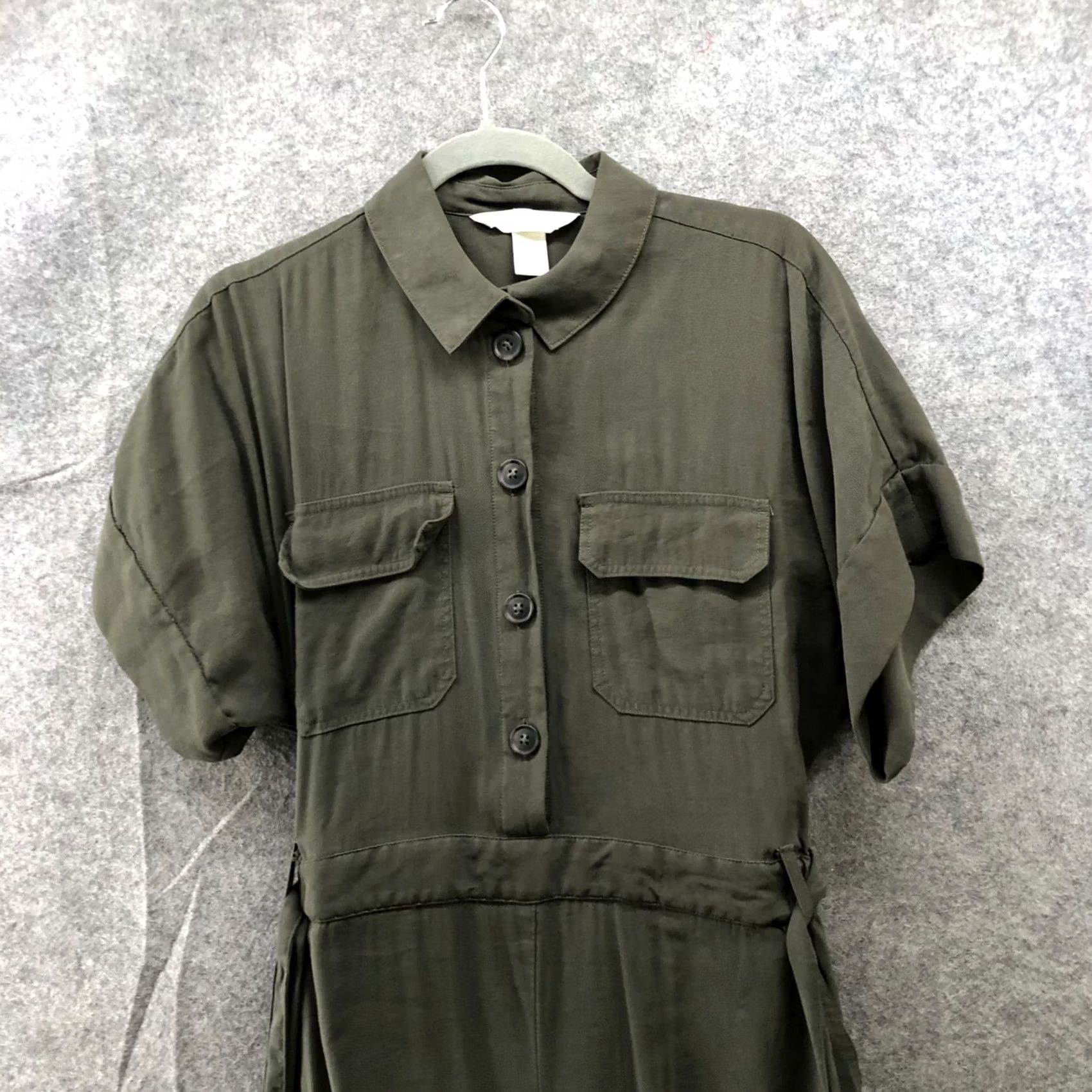 H&M H&M Wide Leg Utility Jumpsuit Womens 6 Army Green Tie Waist Short Sleeve Jumpsuit Womens 6 Army Green Tie Waist Short Sleeve Size 28" / US 6 / IT 42 - 3 Thumbnail