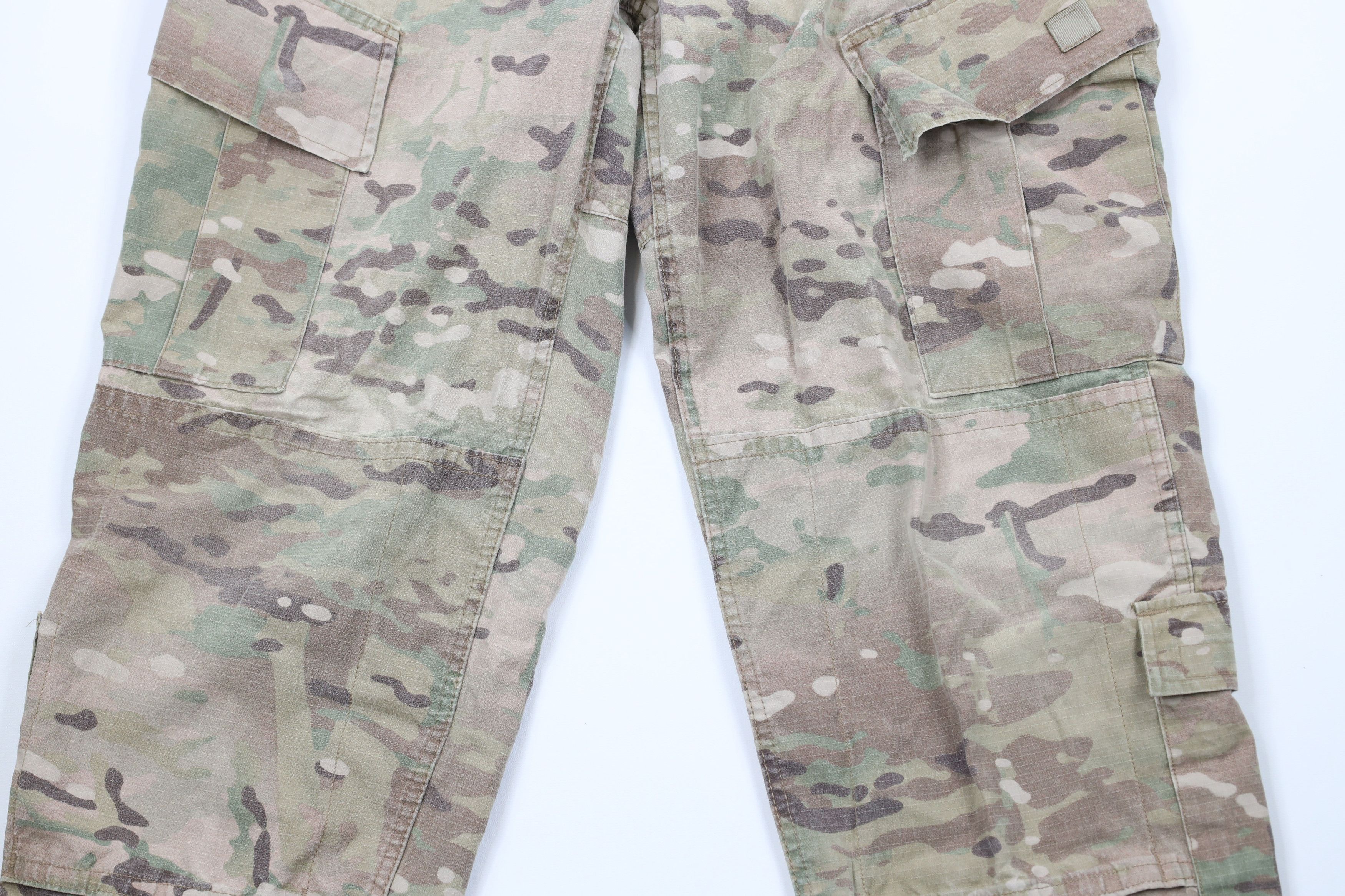 Vintage Vintage Camouflage Army Combat Cargo Pants Trousers USA Size US 34 / EU 50 - 3 Thumbnail