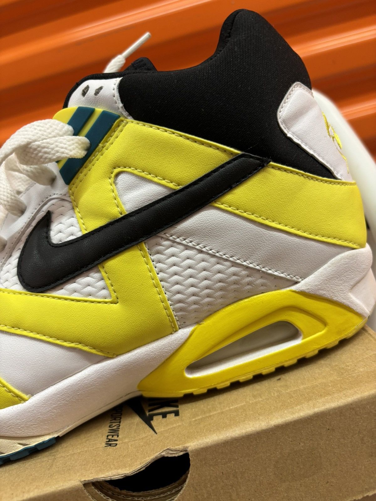 Nike ***FINAL DROP***RARE 2006 NIKE AGASSI AIR TECH CHALLENGE 11 Size US 11 / EU 44 - 9 Thumbnail