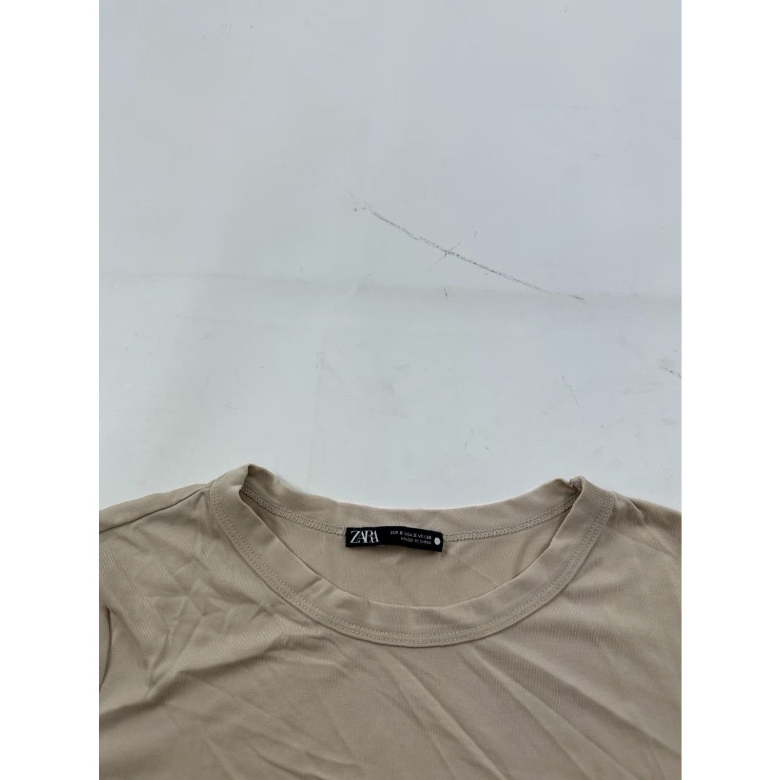 Zara Zara Shirt Womens Small Beige Crew Neck Essential Shirt T-Shirt Short Sleeve Crew Neck Pullover Basic Classic Beige Womens Size S Regular Solid Size S / US 4 / IT 40 - 2 Thumbnail