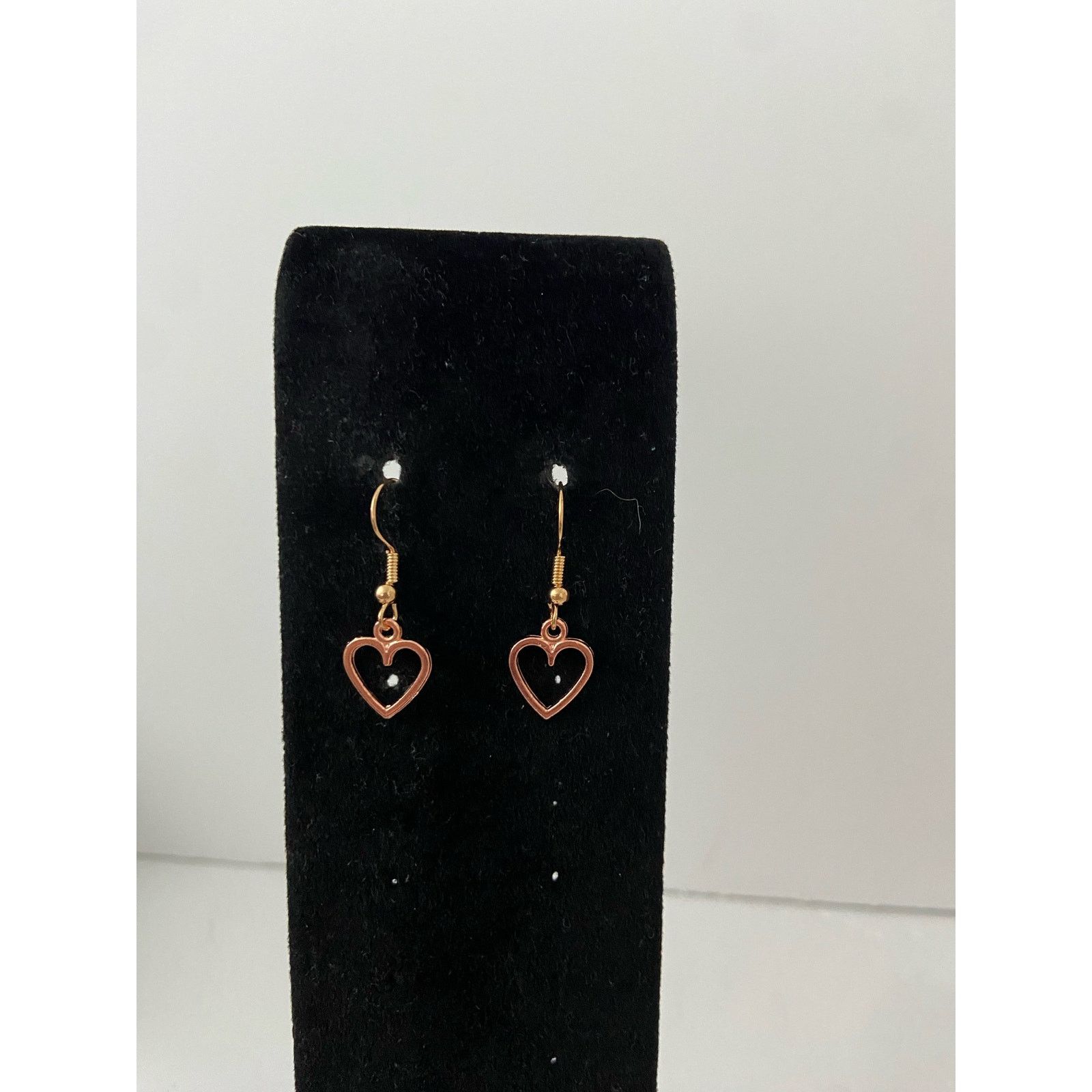 Handmade Rose gold tone heart earrings Size ONE SIZE - 1 Thumbnail
