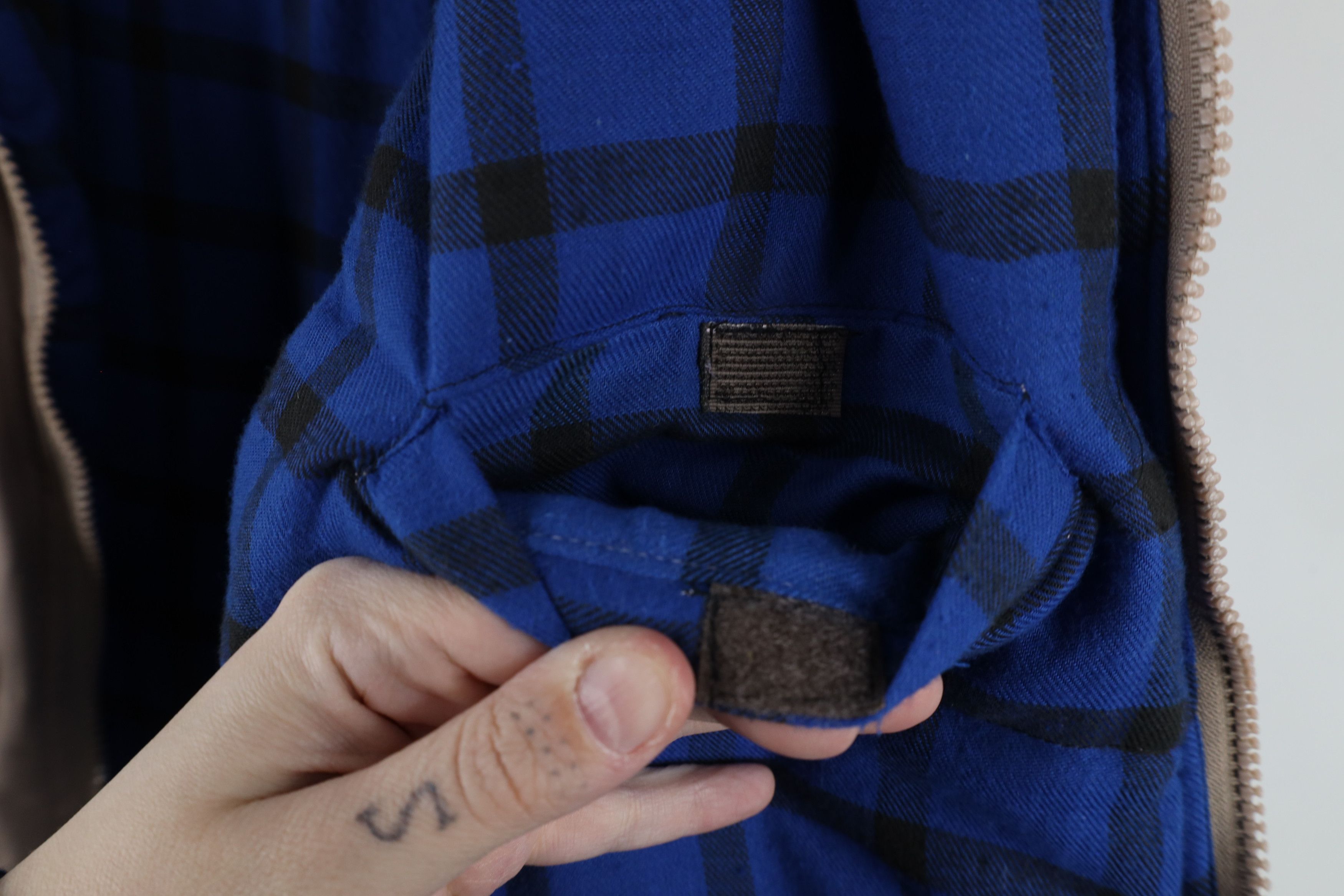 Vintage Vintage 90s Streetwear Flannel Lined Puffer Vest Jacket Size US L / EU 52-54 / 3 - 10 Thumbnail