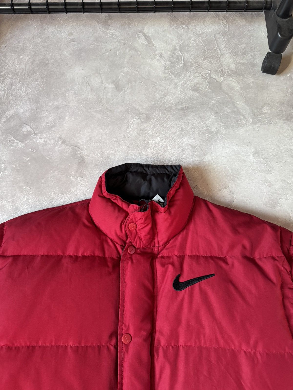 Nike Vintage Nike Big Swoosh Y2k Red Down Puffer Jacket Size US S / EU 44-46 / 1 - 6 Thumbnail