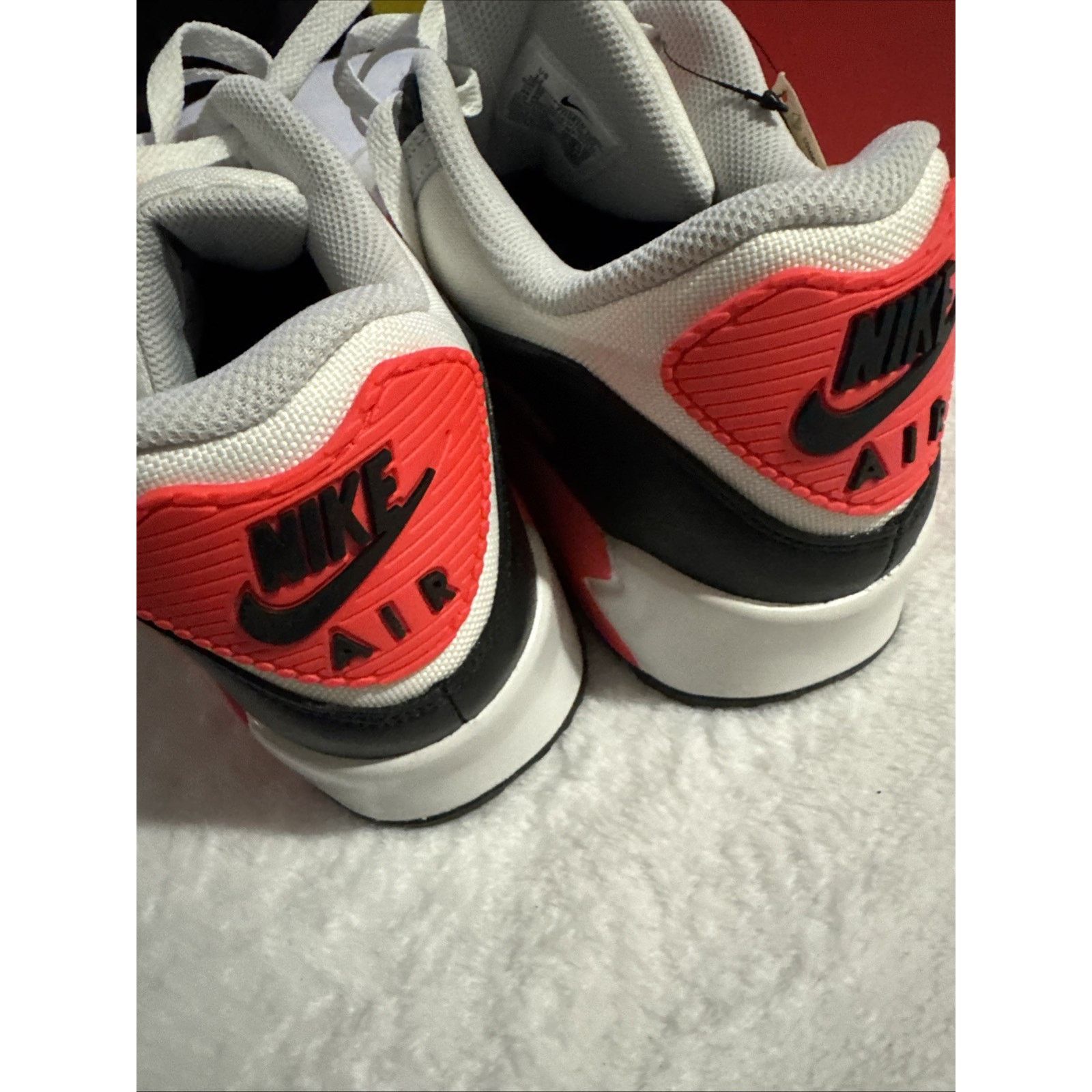 Nike Size 10.5 - Nike Air Max 90 GORE-TEX Infrared Size US 12 / EU 45 - 9 Thumbnail