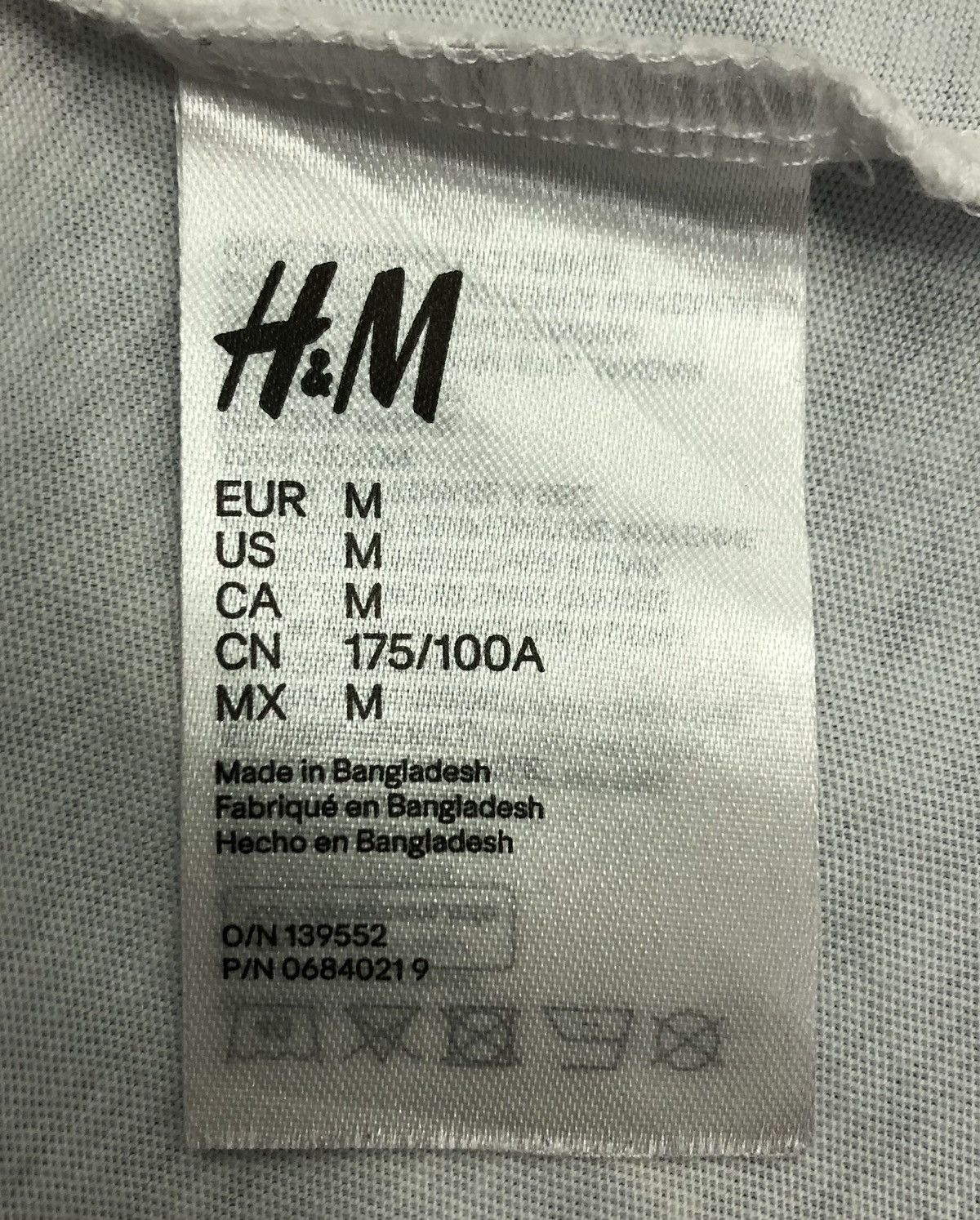H&M H&M Divided Believe And Archive T-Shirt Size US M / EU 48-50 / 2 - 9 Thumbnail