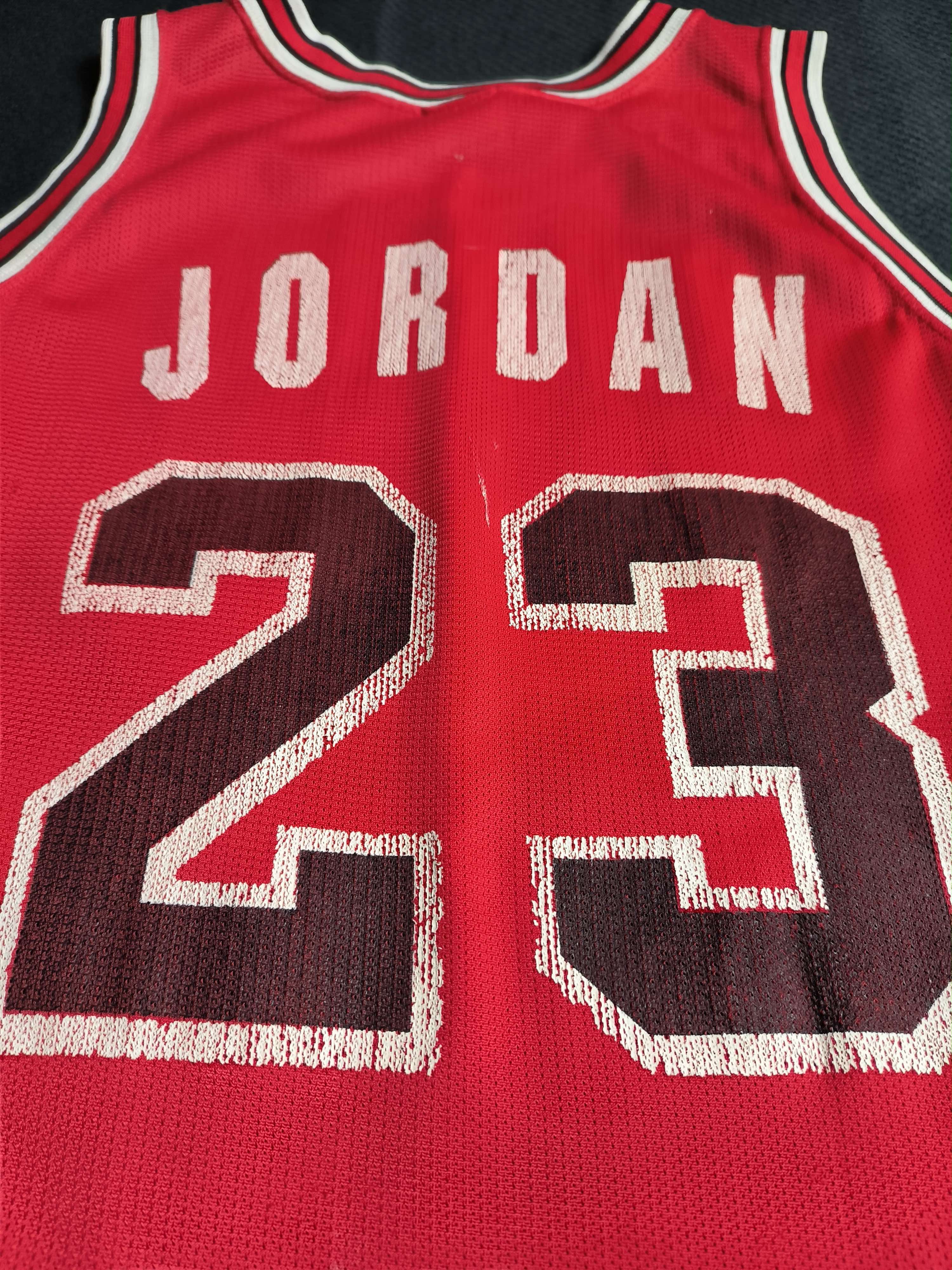 Champion Chicago Bulls Michael Jordan Champion NBA jersey size M Size US M / EU 48-50 / 2 - 5 Thumbnail