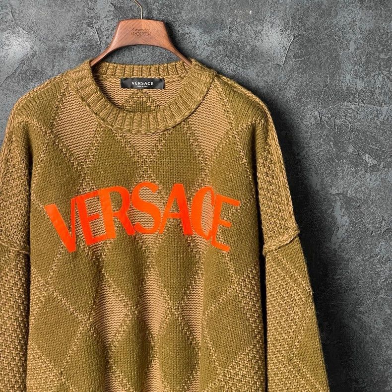 Versace Versace Letter-printed crewneck sweater Size US M / EU 48-50 / 2 - 3 Thumbnail