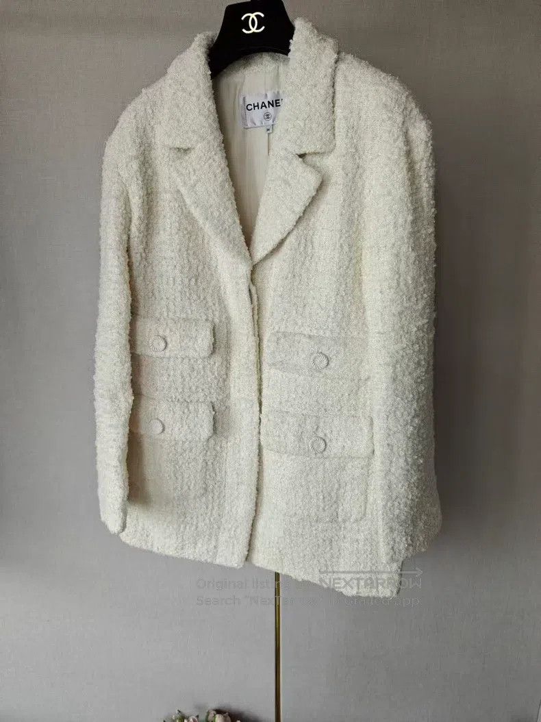 Chanel Chanel coats Size XS / US 0-2 / IT 36-38 - 1 Thumbnail