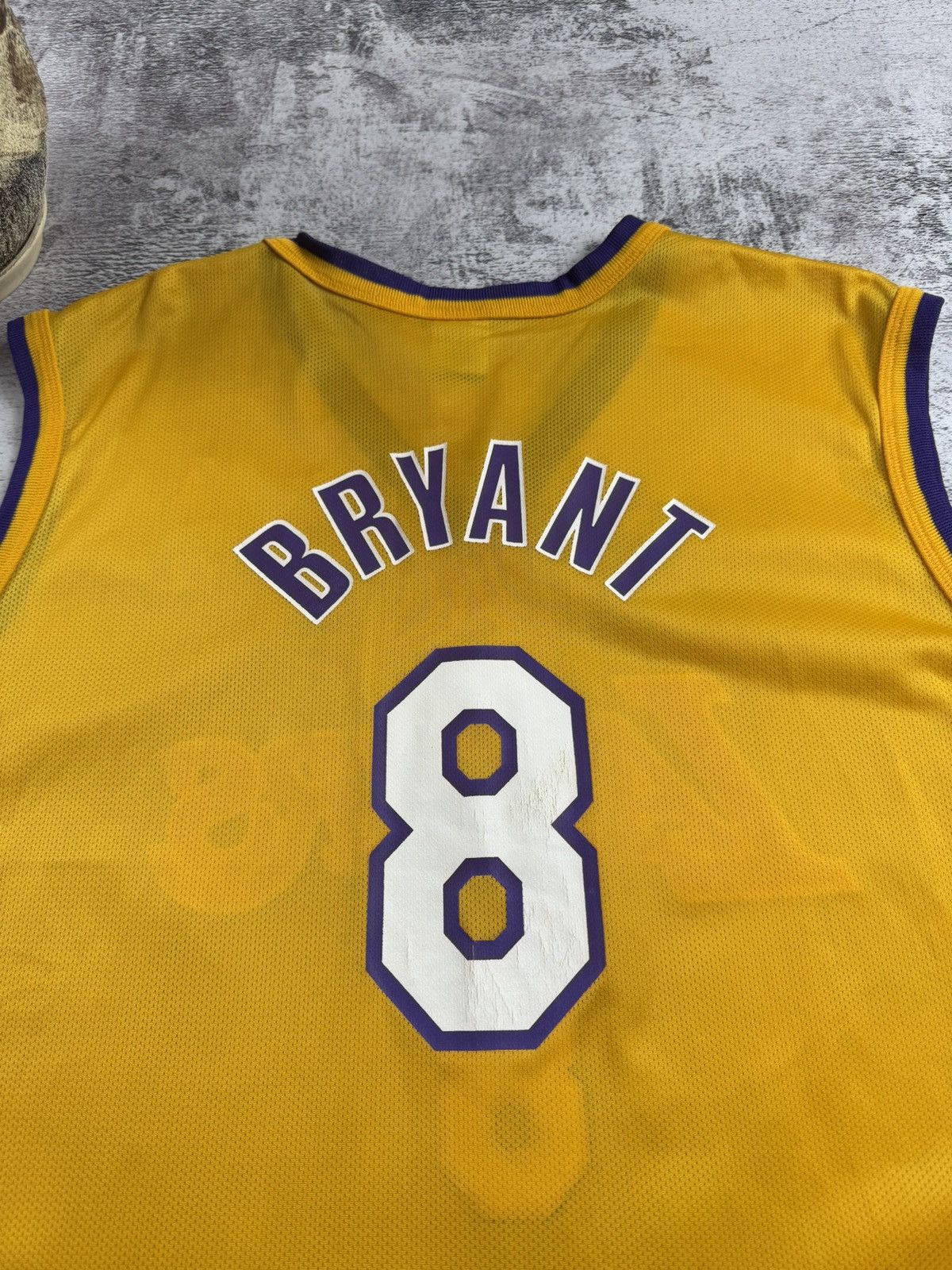 NBA Vintage Lakers Kobe Bryant #8 Rap Shirt Basketball Jersey Size US L / EU 52-54 / 3 - 17 Thumbnail