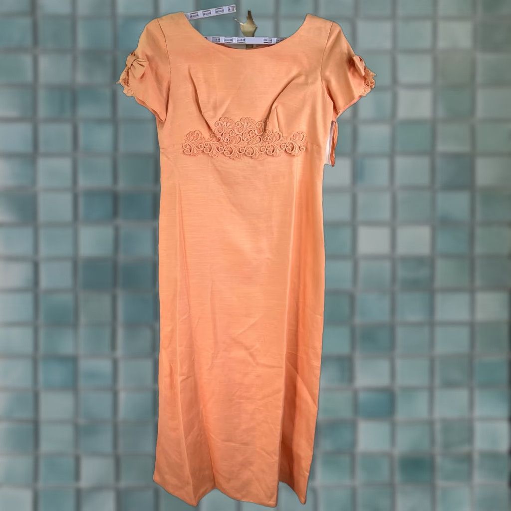 Vintage Sylvia Ann Party Gown Womens 60's Vintage High Waist Detachable Train Peach Ball Gown Orange 1960s Eveningwear XS/S Mens Womens Size XXS / US 00 / IT 34 - 1 Thumbnail