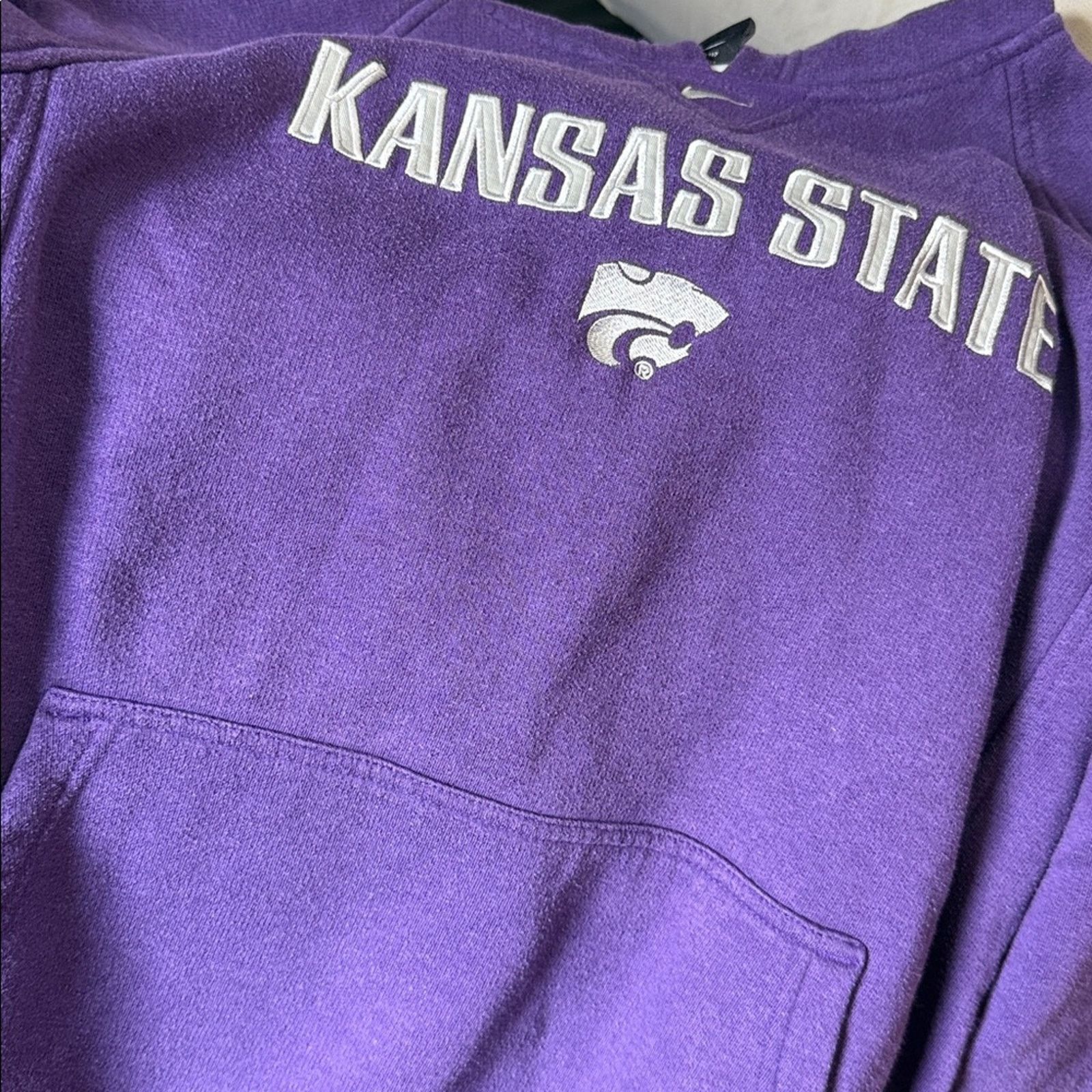 Nike 90s Nike Team Kansas State Center Swoosh Hoodie Sweatshirt Size US S / EU 44-46 / 1 - 5 Thumbnail