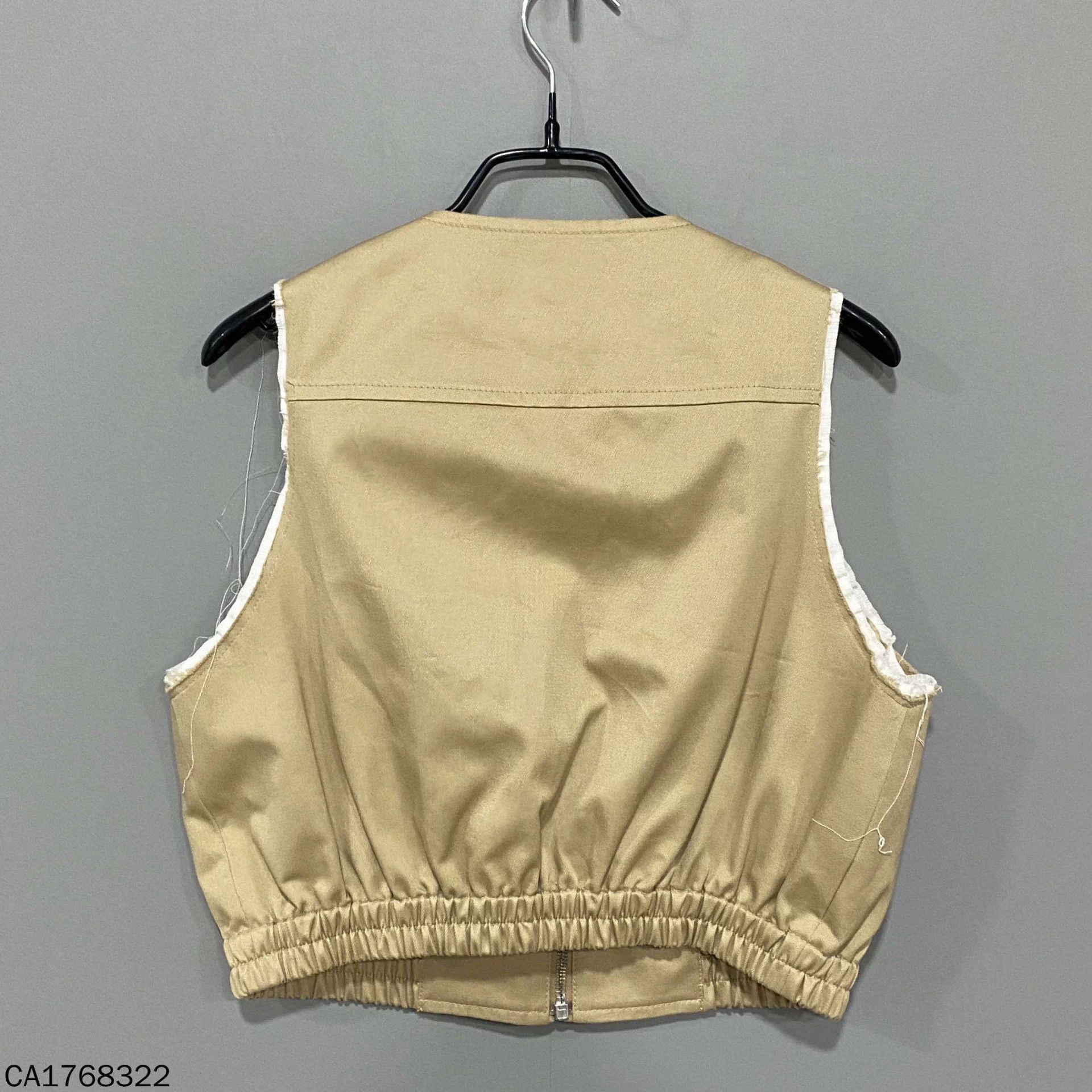 Miu Miu MIU MIU Khaki V-neck zipper vest size 40 Size M / US 6-8 / IT 42-44 - 3 Thumbnail
