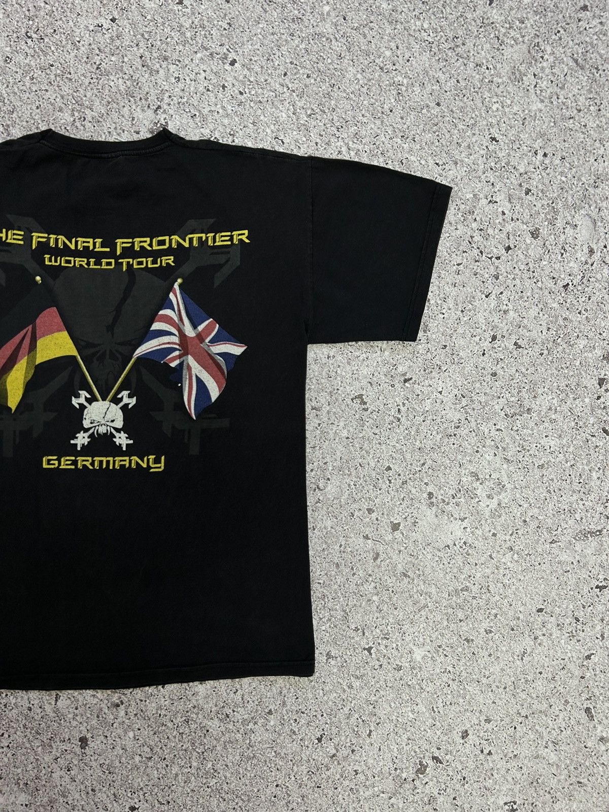 Band Tees × Iron Maiden Iron Maiden "The Final Frontier" 2010 World Tour T-Shirt Size US L / EU 52-54 / 3 - 8 Thumbnail