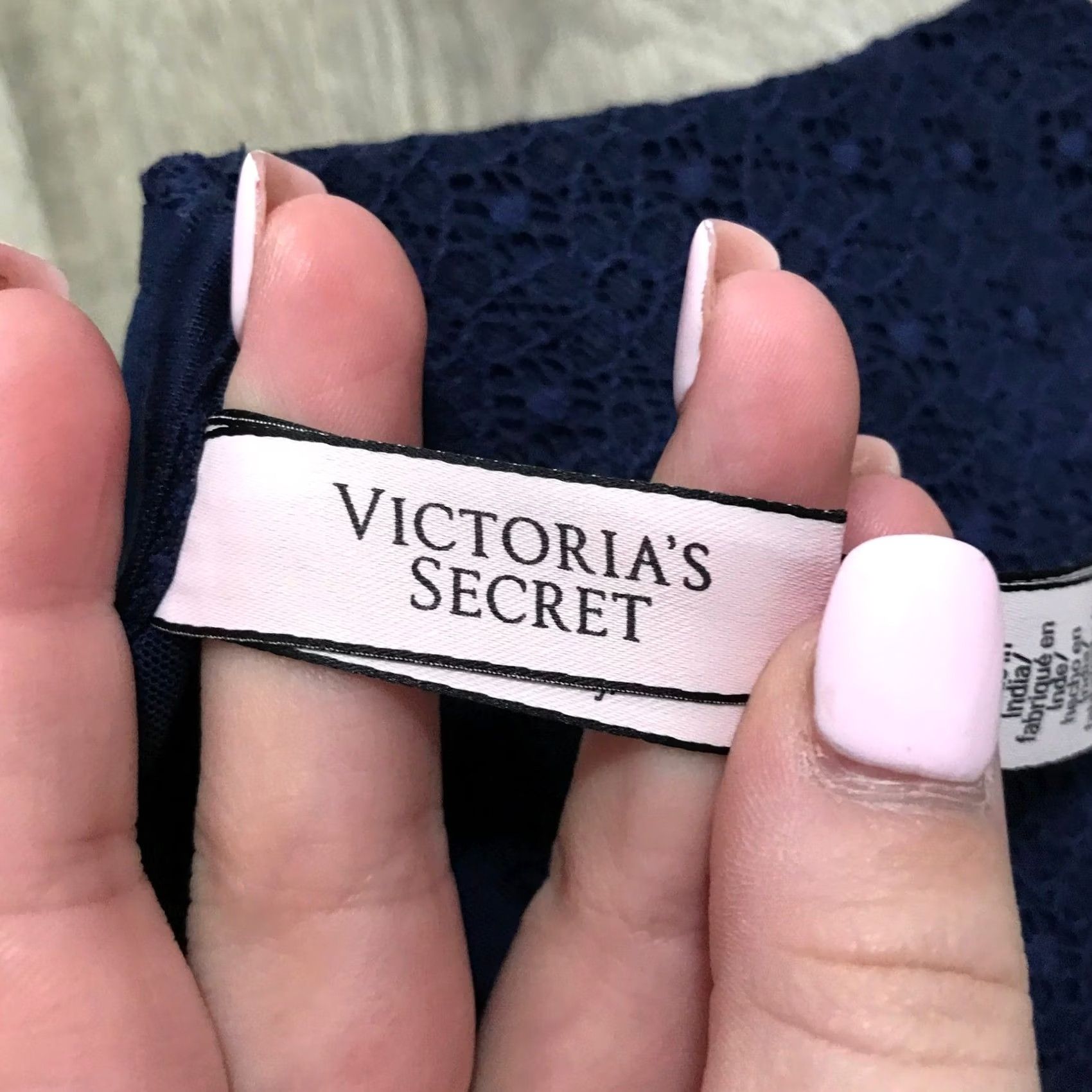 Victoria's Secret Victoria'S Secret Navy Blue Lace Racerback Bralette Bra 36B Size ONE SIZE - 5 Thumbnail