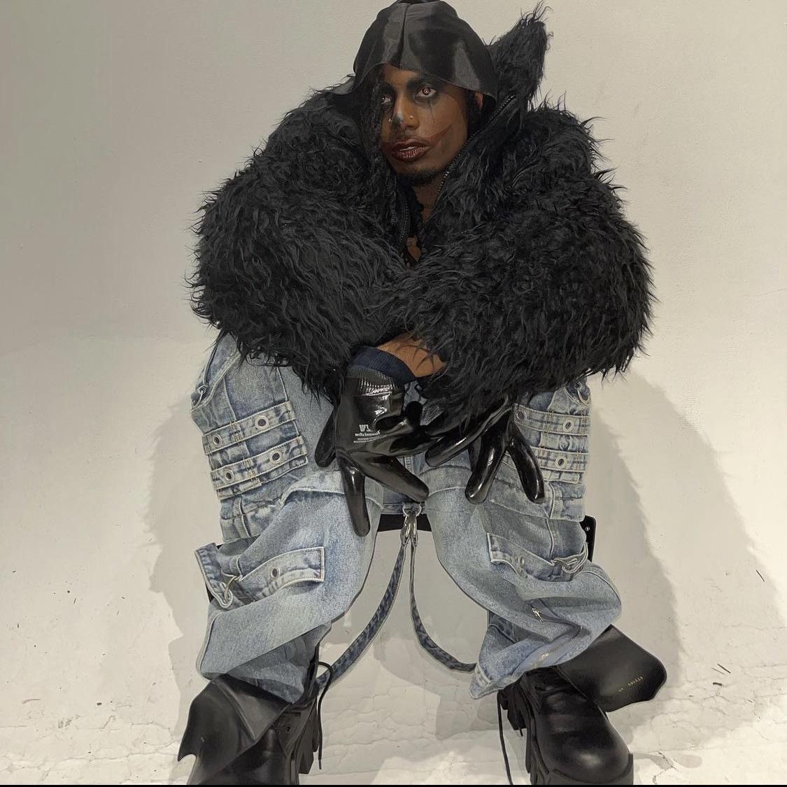 ジャケット・アウター BALENCIAGA fur coat navy F eCom-831706TSW725002_G.jpg?v=1