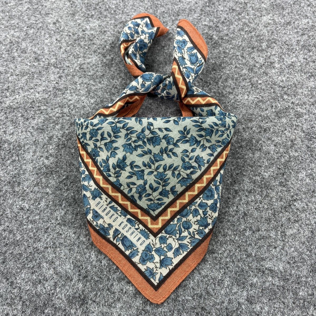 Vintage Hiroko Koshino Handkerchief / Bandana / Neckerchief B505 Size ONE SIZE - 3 Thumbnail