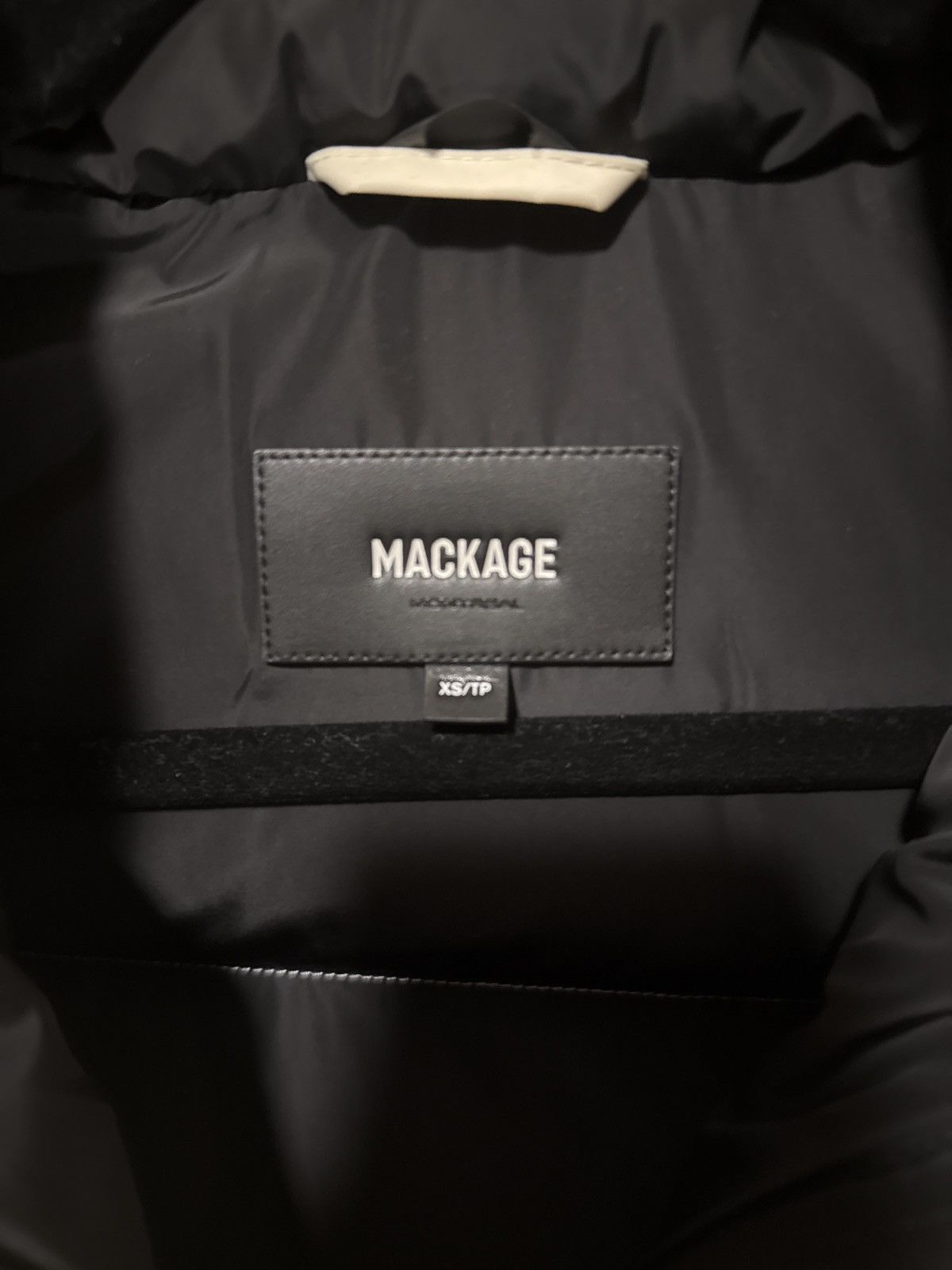 Mackage Mackage Aubrie Hooded Down Bomber Jacket Size XS / US 0-2 / IT 36-38 - 3 Thumbnail