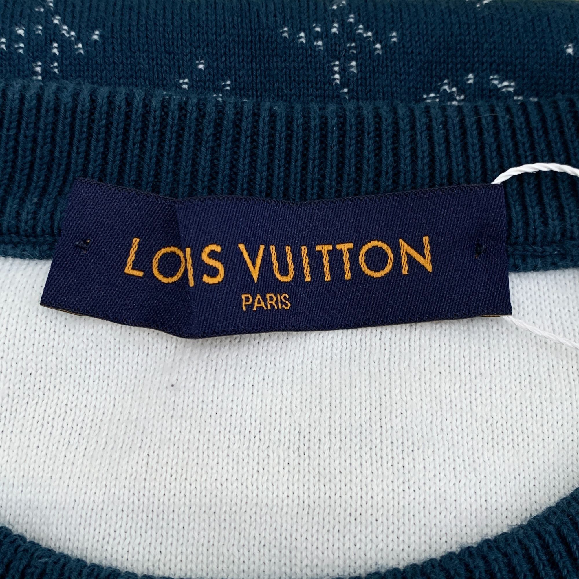 Louis Vuitton Louis Vuitton Deep Blue Logo Embossed Cotton Round-Neck Long Size US S / EU 44-46 / 1 - 2 Thumbnail