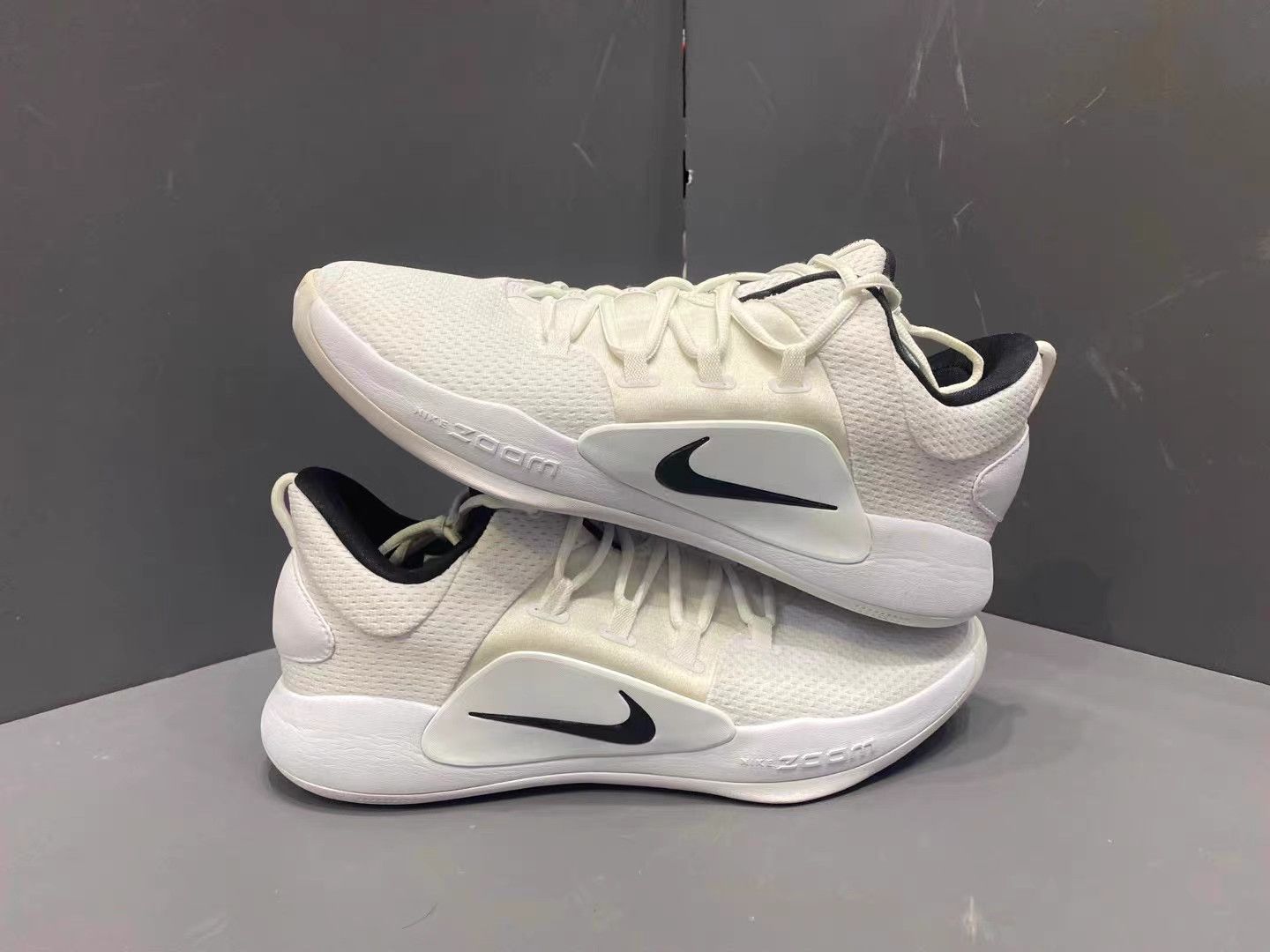 Nike Nike HyperDunk X HD18 Low Basketball Shoes K15 Size US 14 / EU 47 - 4 Thumbnail