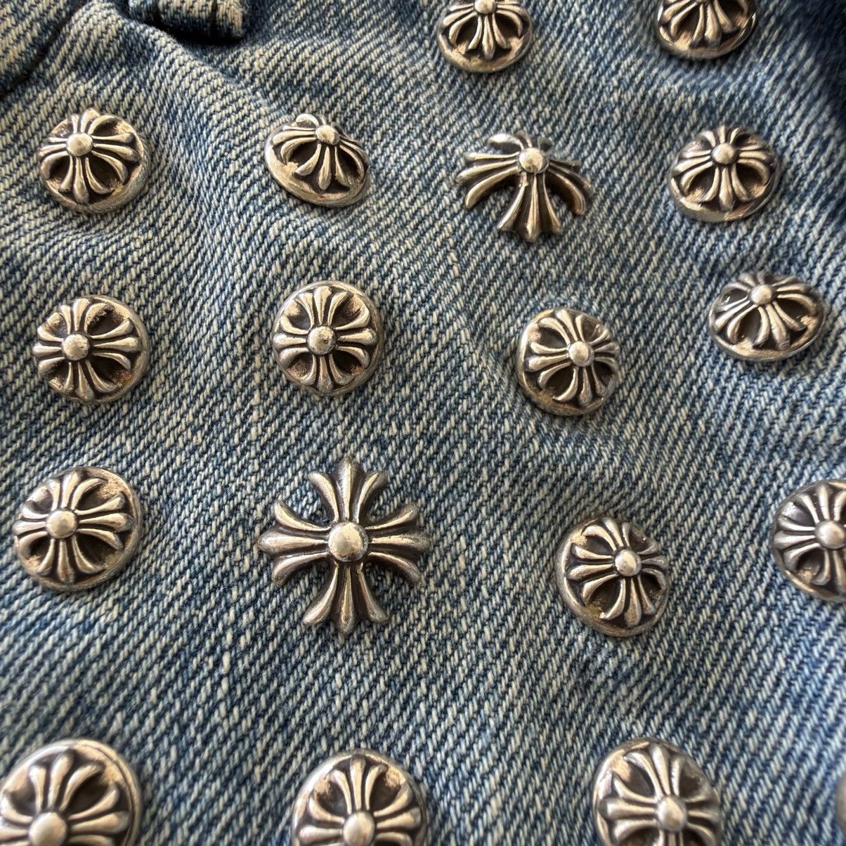 Chrome Hearts Chrome Hearts Studded Leather Cross Patch Denim Shorts Size US 26 / EU 42 - 9 Thumbnail