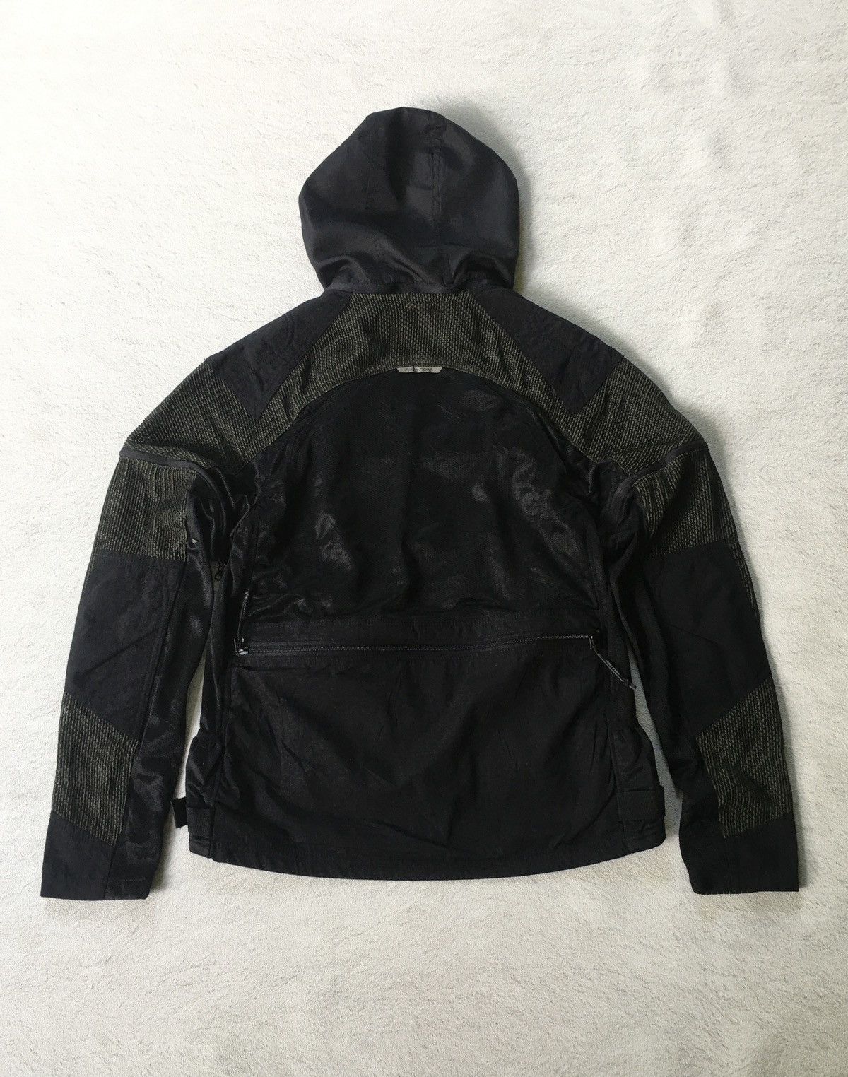 Le Grande Bleu (L.G.B.) Field Core Mesh Jacket Packable Size US L / EU 52-54 / 3 - 6 Thumbnail