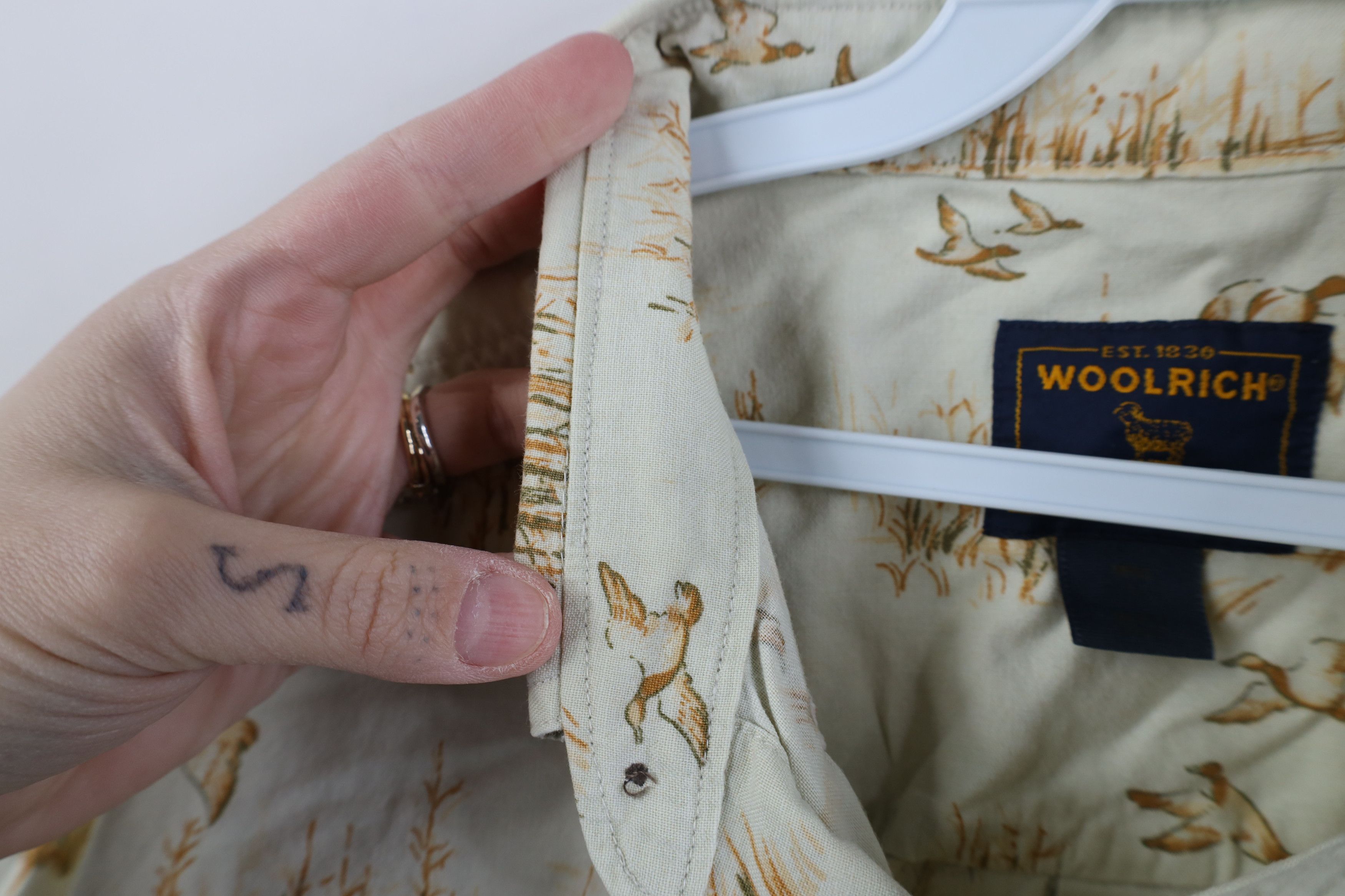 Woolrich Woolen Mills Vintage 90s Woolrich All Over Print Button Down Shirt USA Size US L / EU 52-54 / 3 - 7 Thumbnail