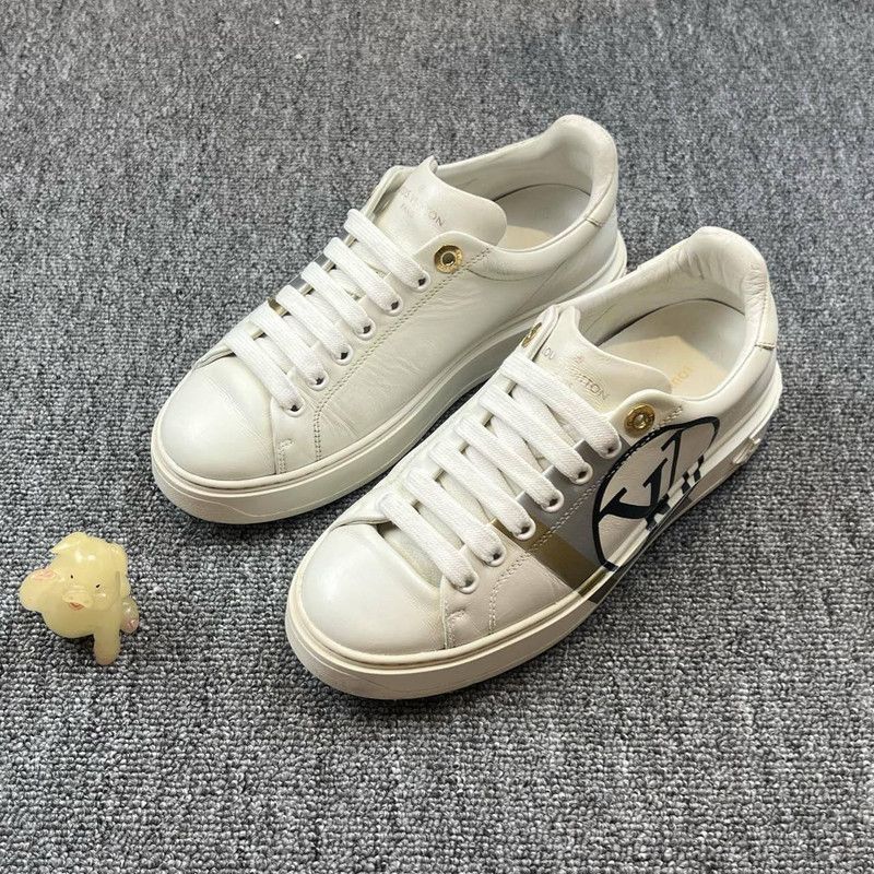 Louis Vuitton Louis Vuitton Classic Logo Round Toe Sneakers - Size US 6.5 / EU 39-40 - 1 Thumbnail