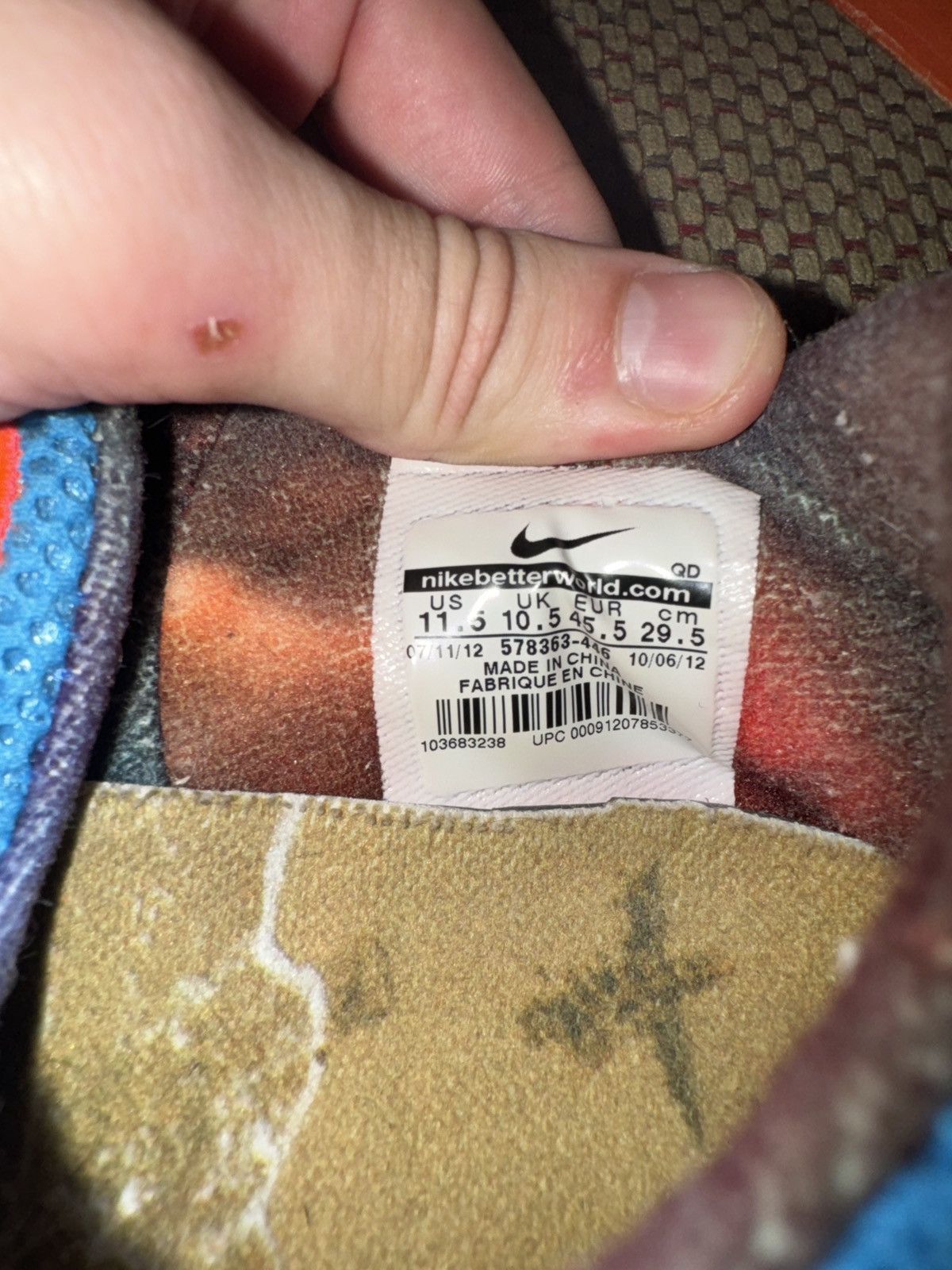 Nike 2012 Doernbecher Free Run Size US 11.5 / EU 44-45 - 5 Thumbnail