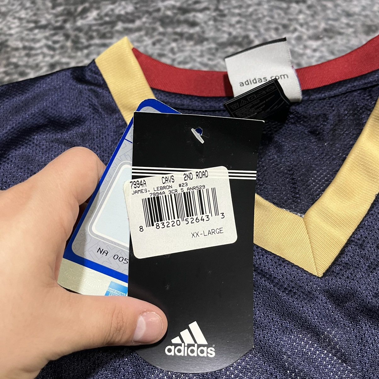NBA Vintage Lebron James Cleveland Cavaliers Adidas NBA Jersey Size US XXL / EU 58 / 5 - 7 Thumbnail