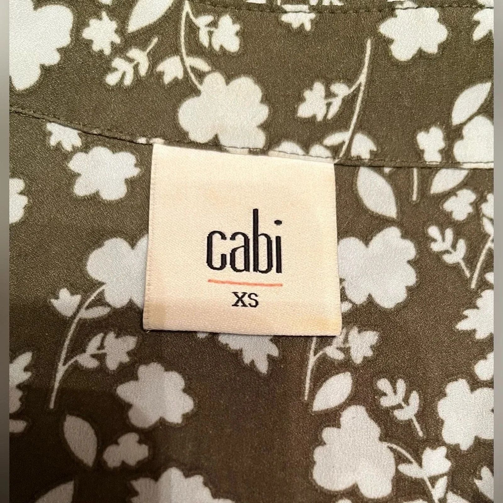 The Unbranded Brand Cabi Keepsake sleeveless floral print high-lo blouse, sizeXS Size XS / US 0-2 / IT 36-38 - 3 Thumbnail
