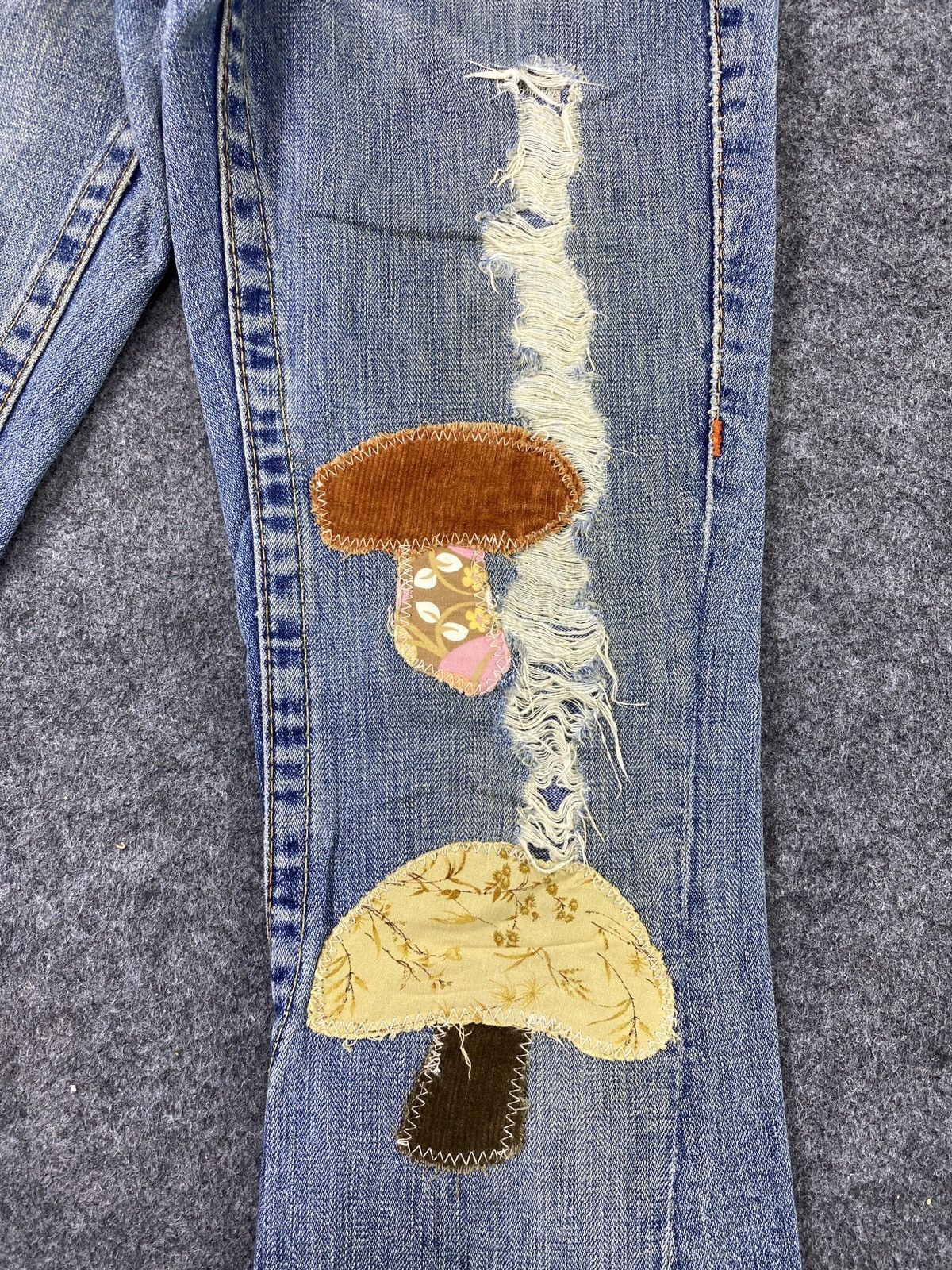 If Six Was Nine × Jean × True Religion True Relegion Distressed patchwork flare jeans - J1113 Size US 28 / EU 44 - 5 Thumbnail