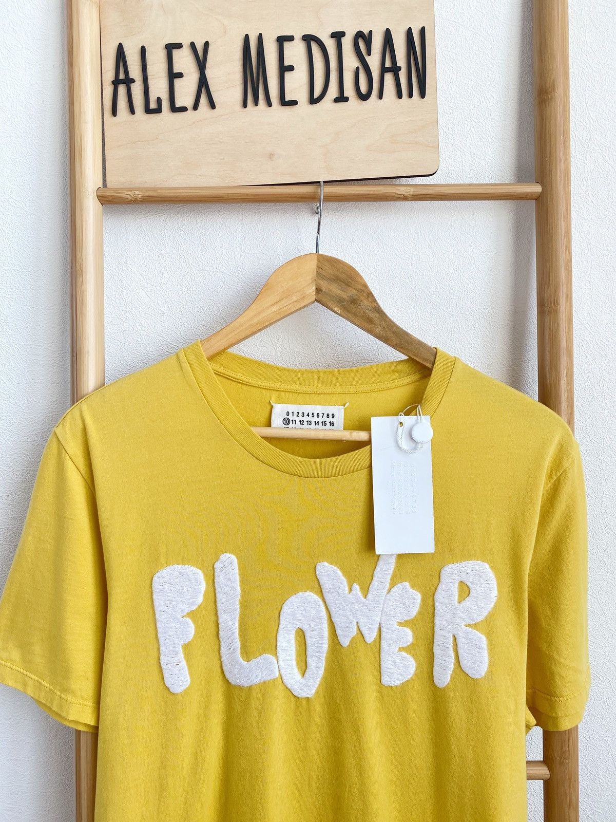 Maison Margiela MAISON MARTIN MARGIELA S/S 2007 Flower T-Shirt NWT Size US S / EU 44-46 / 1 - 1 Thumbnail