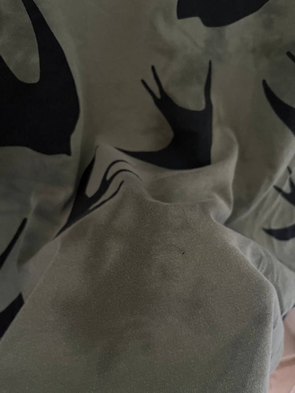 Alexander McQueen Rare Alexander McQueen Swallows Tee Size US L / EU 52-54 / 3 - 5 Thumbnail