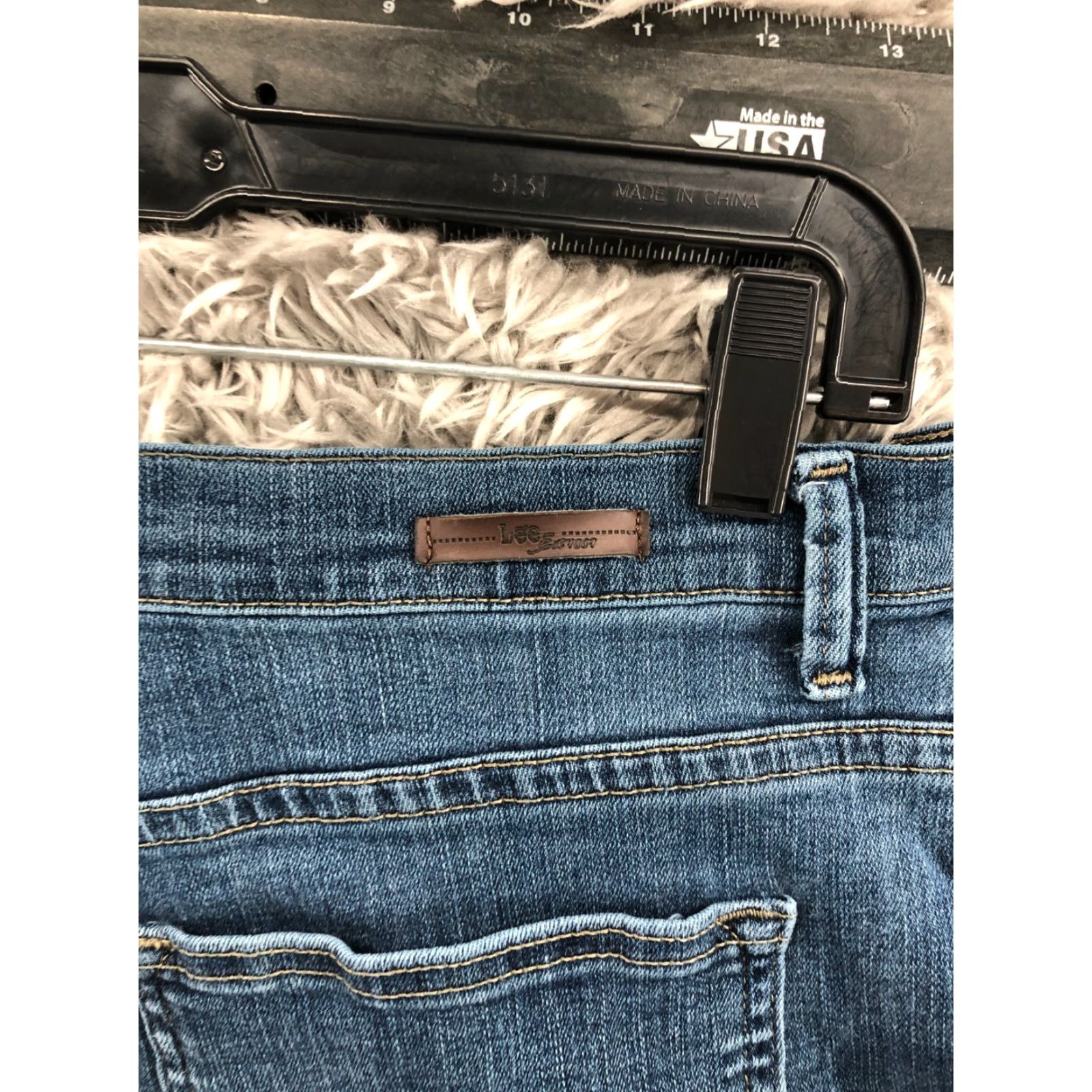 Lee Lee Jeans Relaxed Straight Womens 14 Short Blue Medium Wash Denim 5-Pocket Classic Fit Modern Series Mens? Size 36" / US 14 / IT 50 - 7 Thumbnail