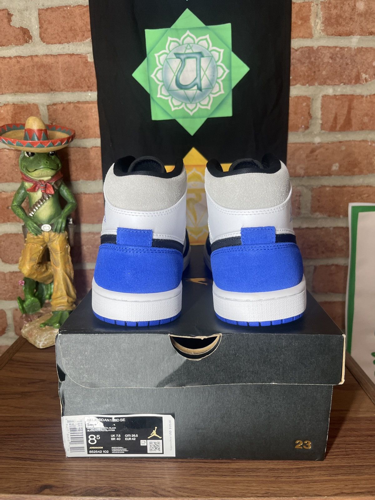 air jordan mid se royal black toe