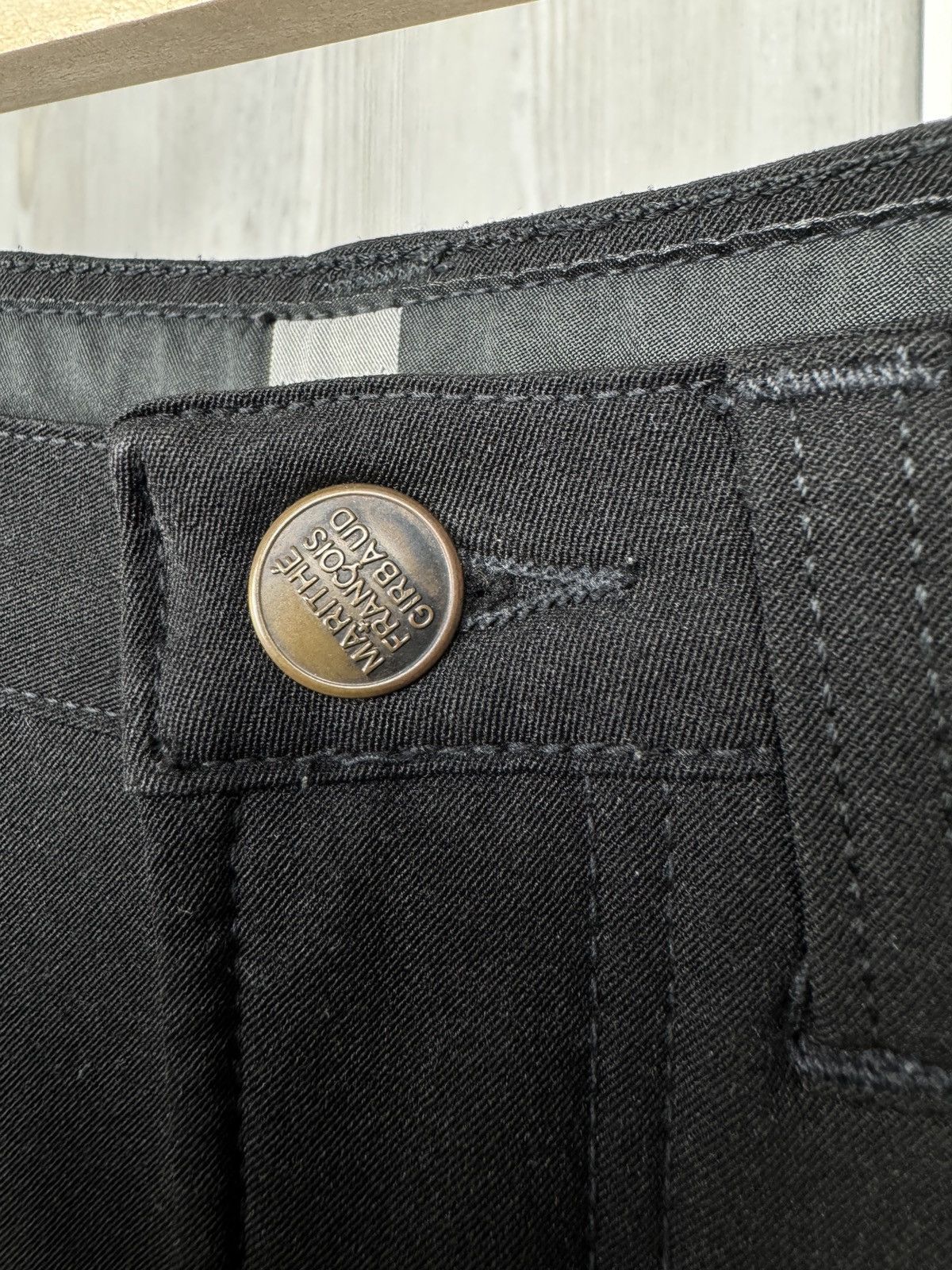 Marithe + Francois Girbaud Marithe Francois Girbaud black nylon stretch pants Size 27" / US 4 / IT 40 - 4 Thumbnail