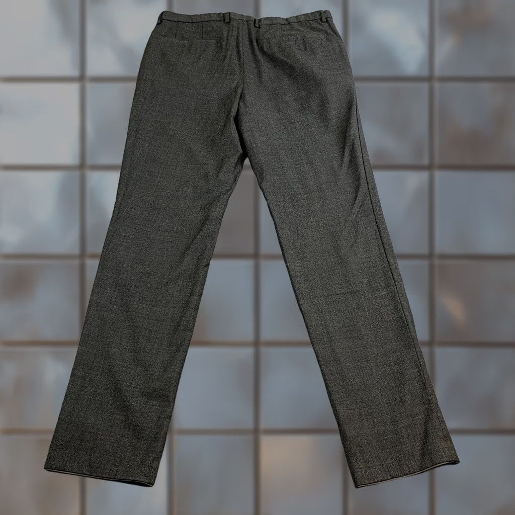 Hugo Boss Hugo Boss Mens Dress Pants Chino Trousers Slim Tapered Fit 34 Grey Wool Toughened Canvas Trousers 34 Mens Dress Pants Slim Tapered Grey Wool Size US 34 / EU 50 - 1 Thumbnail