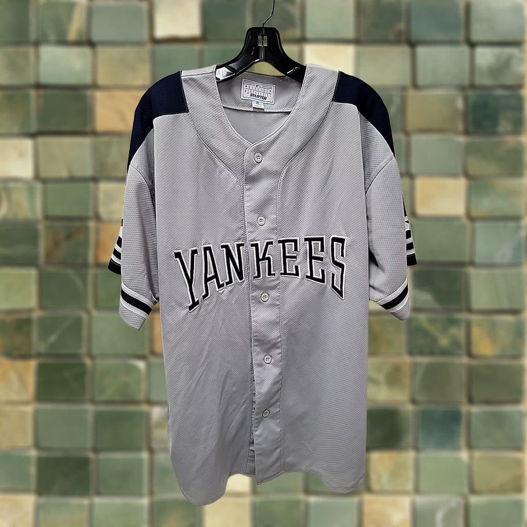 Starter VINTAGE New York Yankees MLB Gray Starter Baseball Jersey XL Williams 90s Mens Jersey Size US XL / EU 56 / 4 - 1 Thumbnail