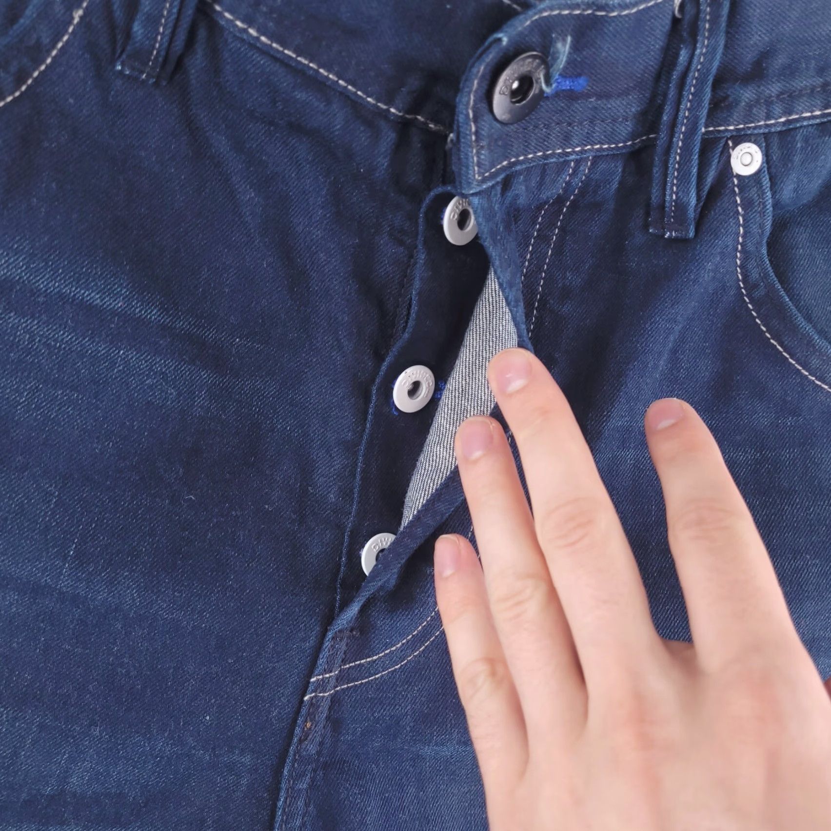 H&M H&M Jeans Mens 34x29 High Waisted Slim Dark Denim Shirt? Size US 34 / EU 50 - 2 Thumbnail