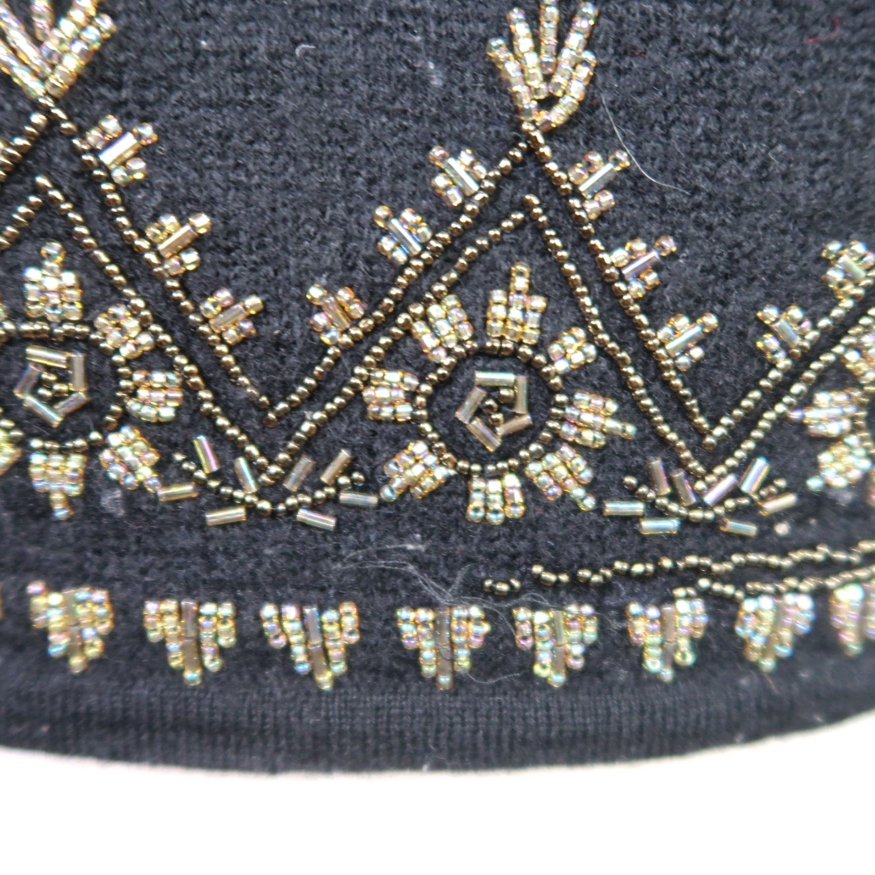 Vintage VINTAGE Karen Kane black wool knit beaded sweater vest cardigan Sleeveless S Womens 90s 80s Retro Beaded Casual Party/Cocktail Fall Winter Size S / US 4 / IT 40 - 5 Thumbnail