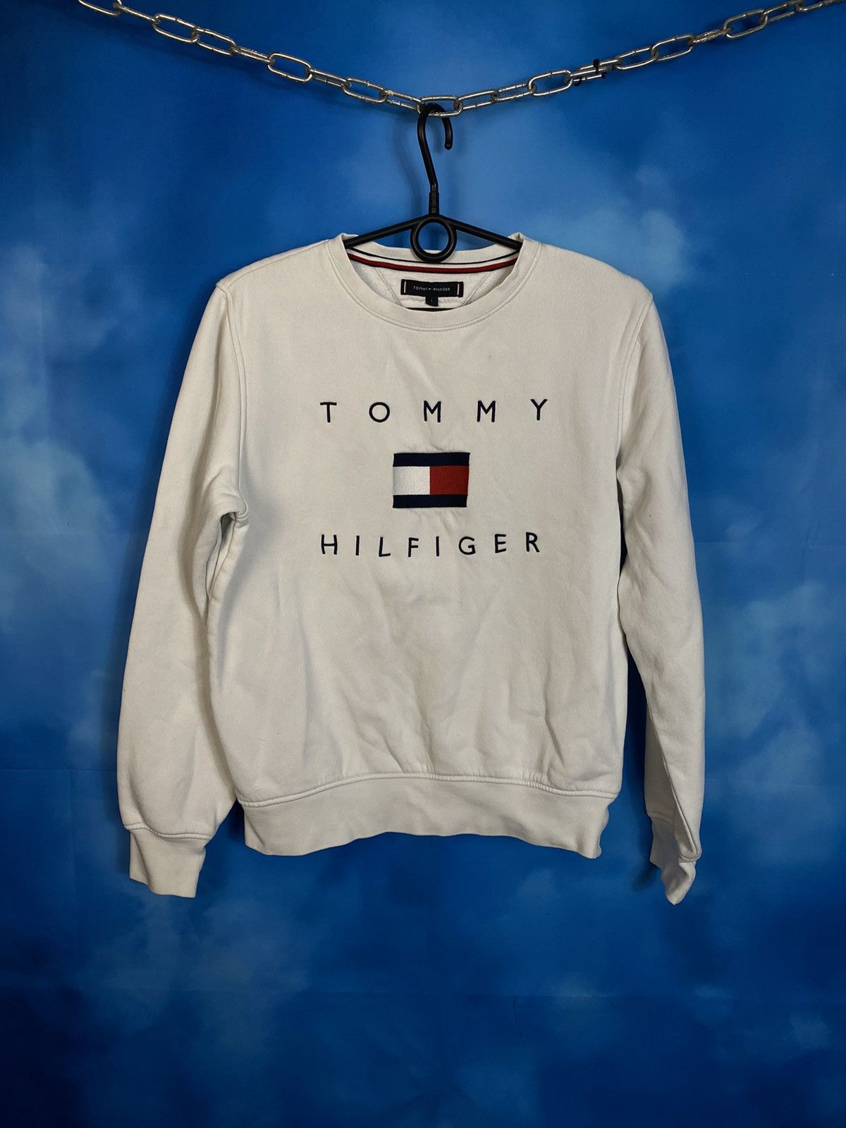 Tommy Hilfiger 🔥Tommy Hilfiger rare embroidered big logo Size US S / EU 44-46 / 1 - 1 Thumbnail