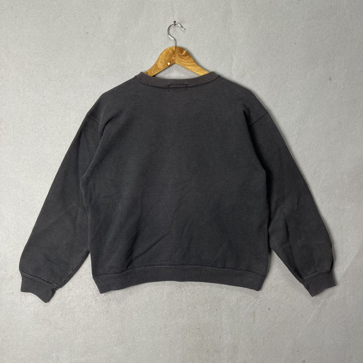 Vintage Bun Buster Crewneck Sweatshirt – Made in USA Size US M / EU 48-50 / 2 - 6 Thumbnail