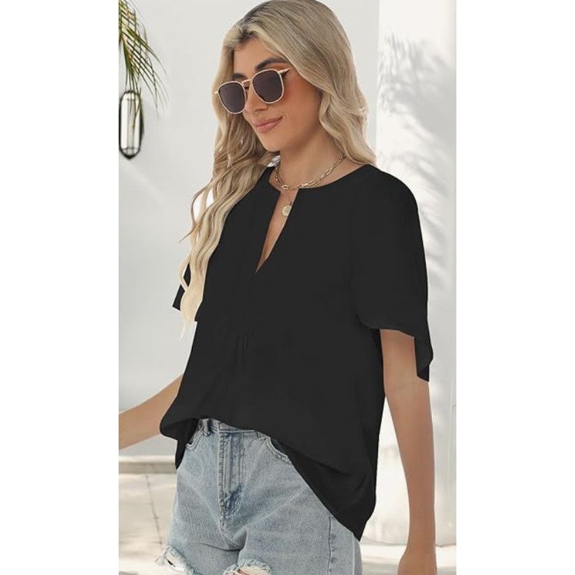 The Unbranded Brand SIZE 2XL Oversized Flutter Sleeve V Neck 100% Polyester Size US XXL / EU 58 / 5 - 3 Thumbnail