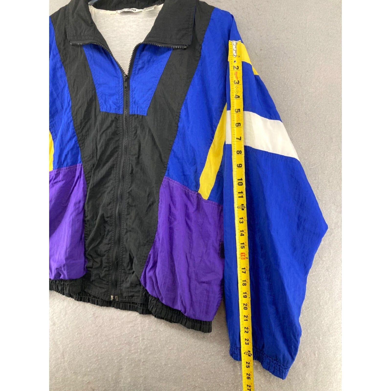 Bill Blass VINTAGE Bill Blass Jacket Mens M Windbreaker 90s Purple Geometric Nylon Zip Mid-Length 80s 90s Mens Size US M / EU 48-50 / 2 - 4 Thumbnail